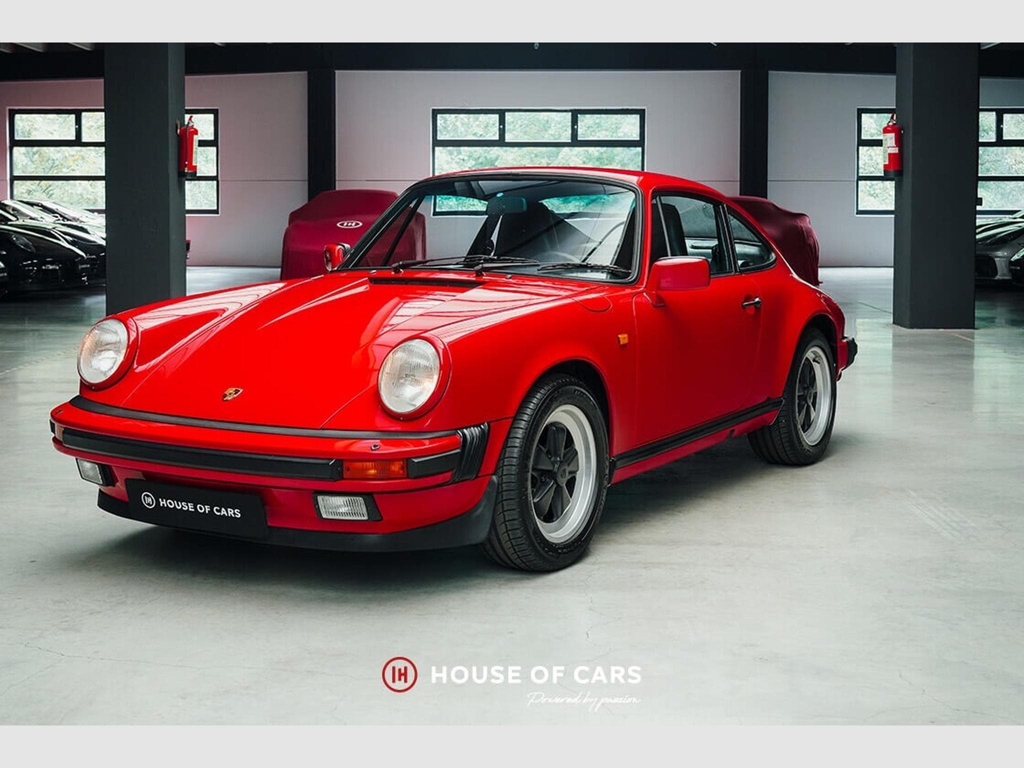 Porsche 911 CARRERA 3.2 COUPE JUST SERVICED - N°2.915/3.529EX (1985) - Photo 2