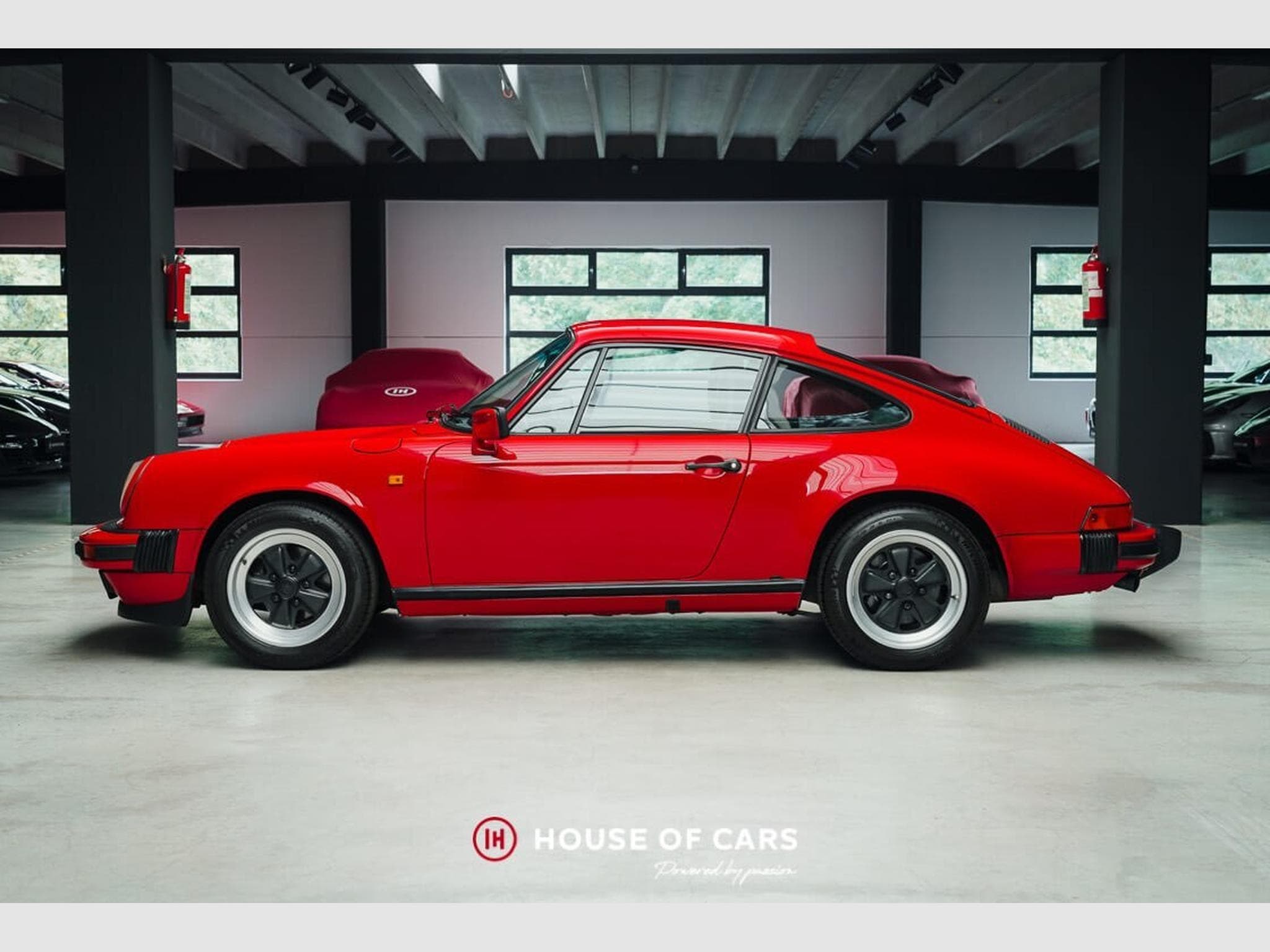 Porsche 911 CARRERA 3.2 COUPE JUST SERVICED - N°2.915/3.529EX (1985) - Photo 10