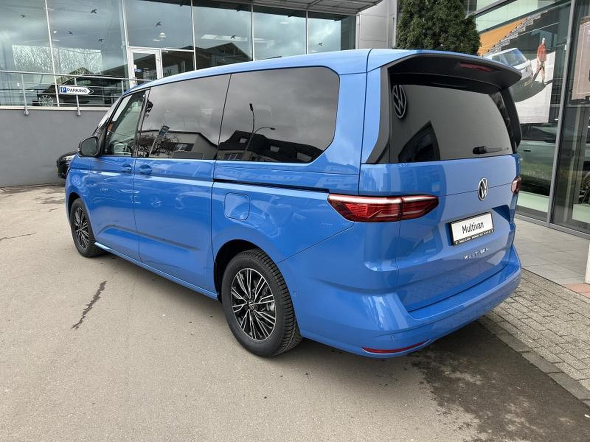 VW Multivan Life LP (2025) - Foto 5