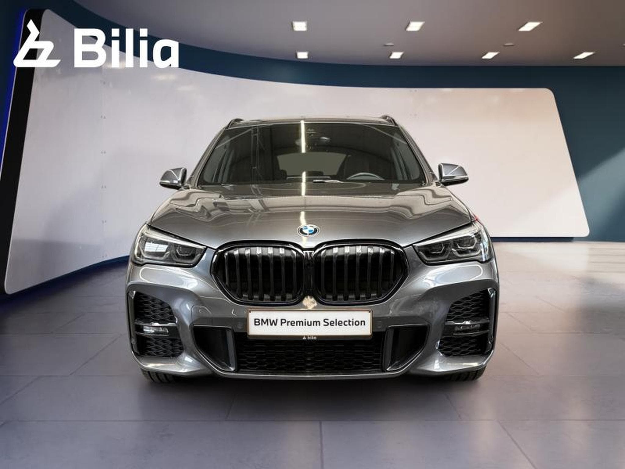 BMW X1 X1 sDrive18i Kit M Sport (2021) - Foto 2