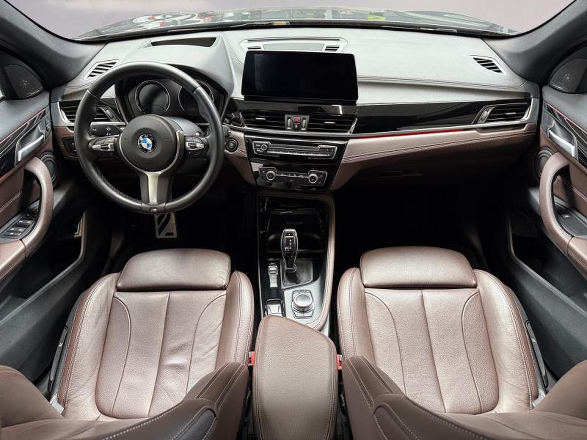 BMW X1 X1 sDrive18i Kit M Sport (2021) - Foto 7