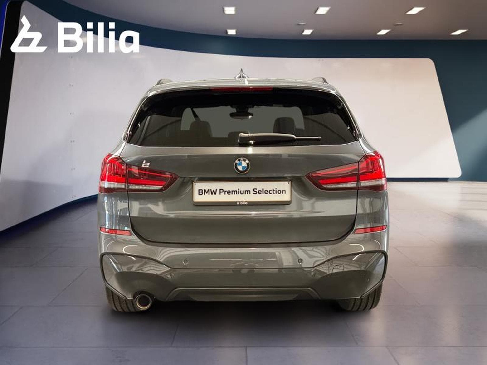 BMW X1 X1 sDrive18i Kit M Sport (2021) - Foto 4