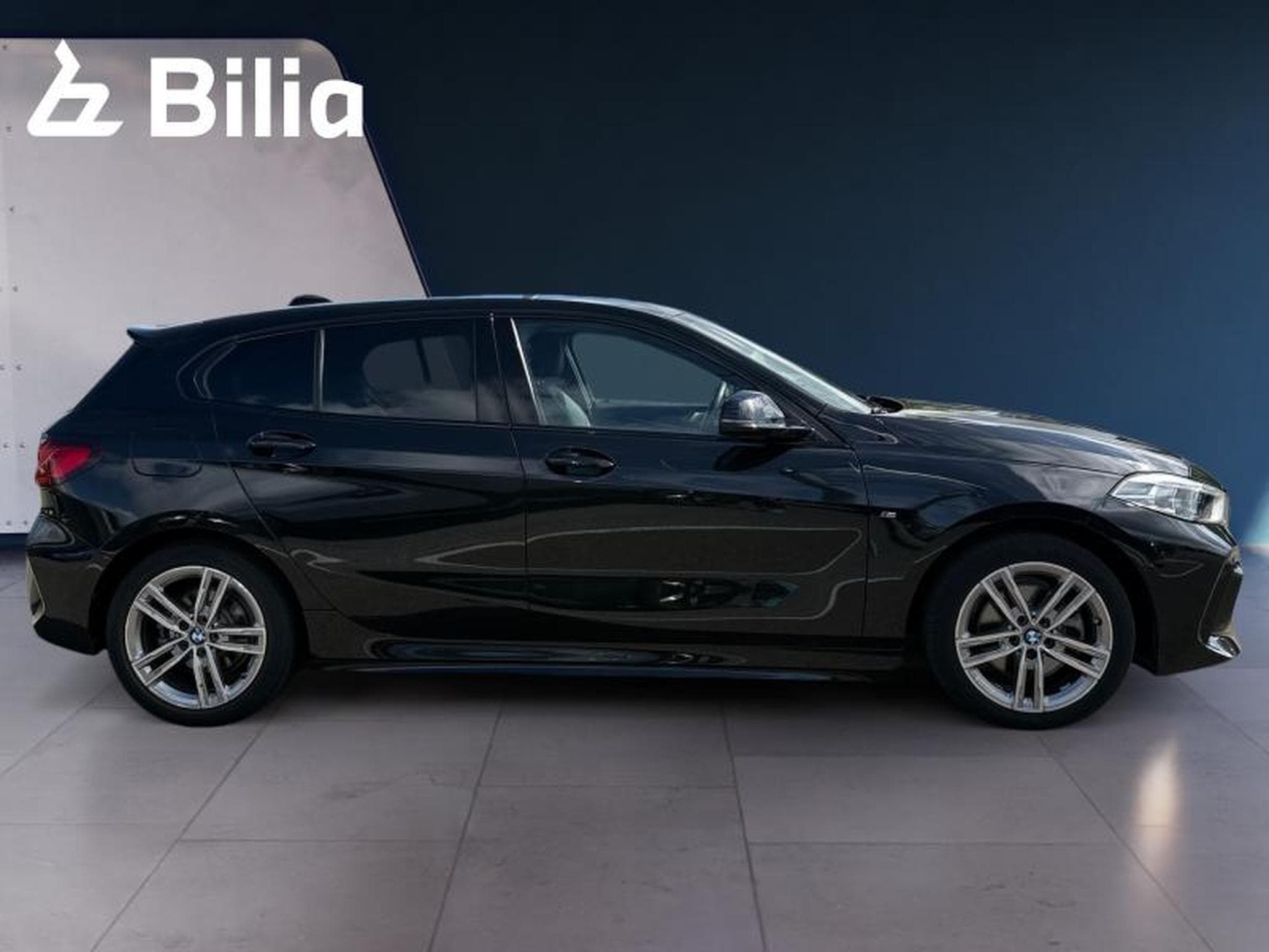 BMW 118 118i Hatch Kit M Sport (2022) - Foto 3