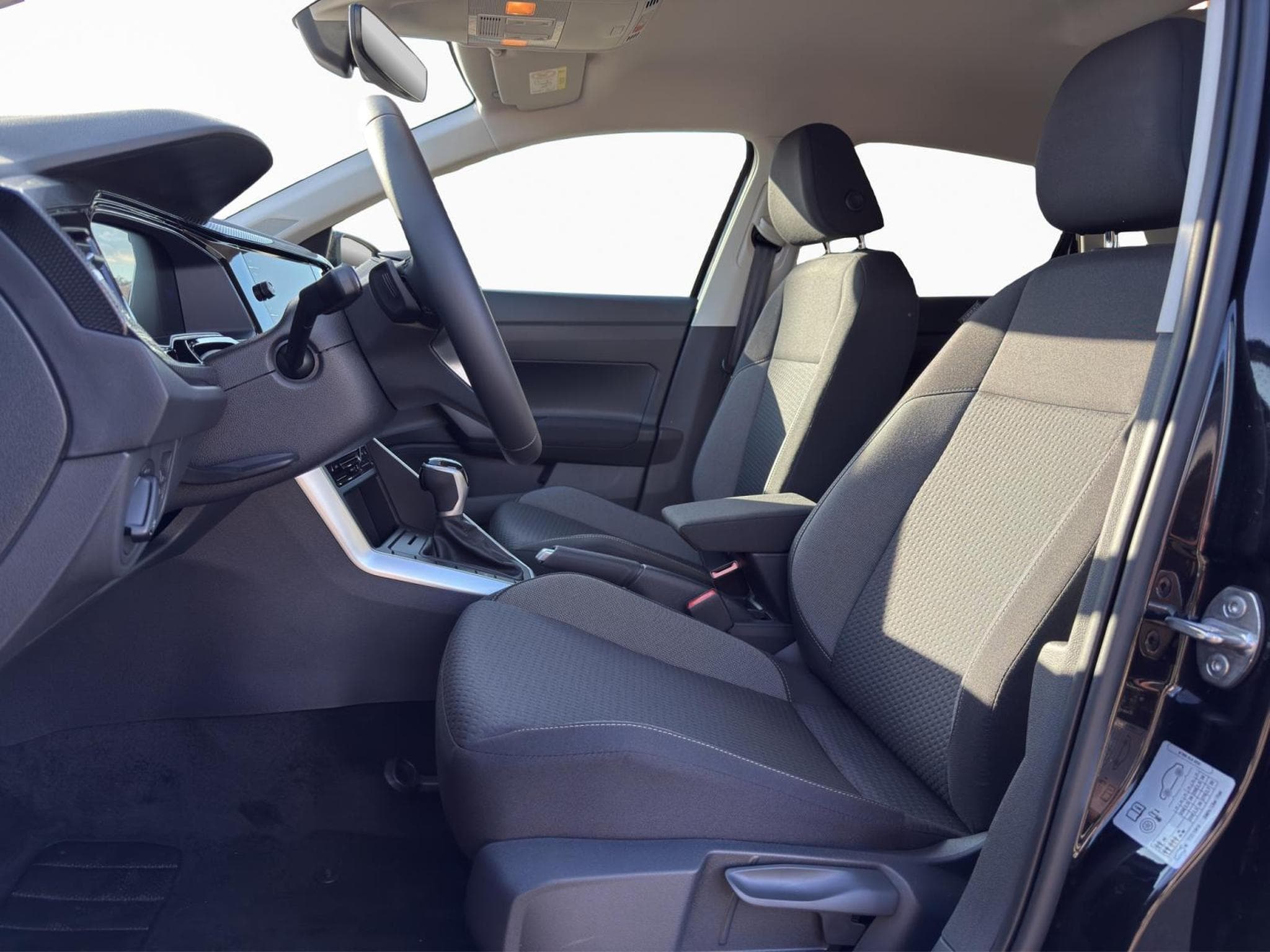 VW Polo Life (2026) - Photo 2