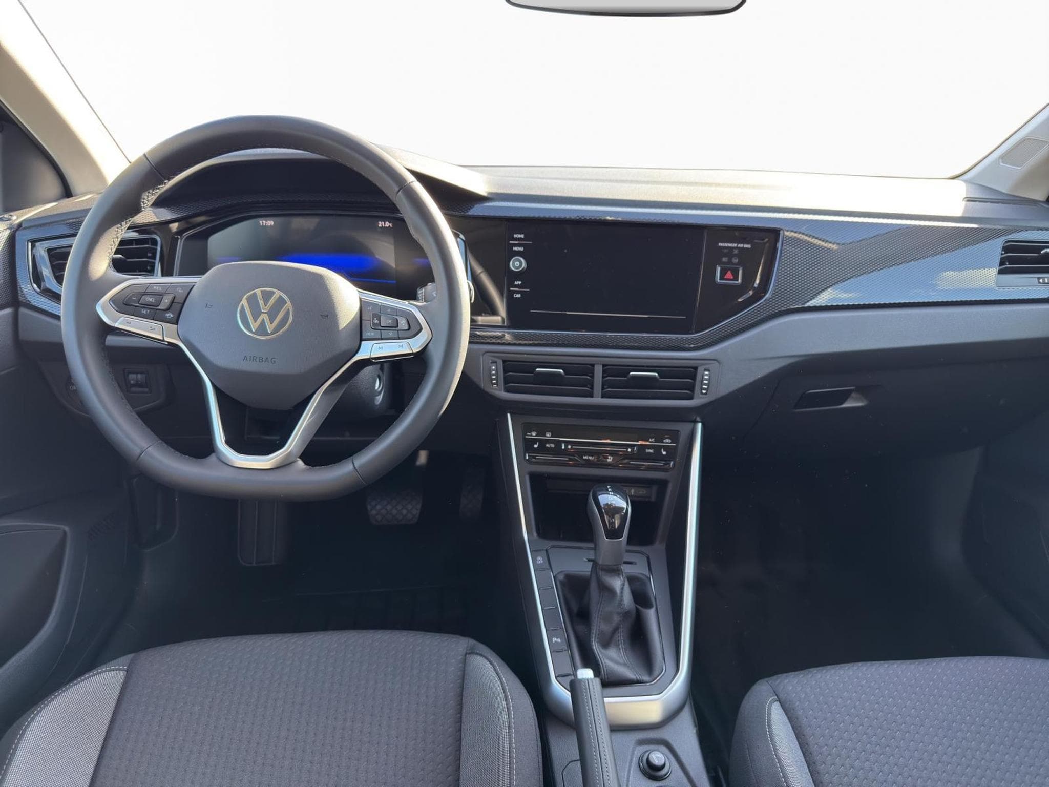 VW Polo Life (2026) - Photo 9