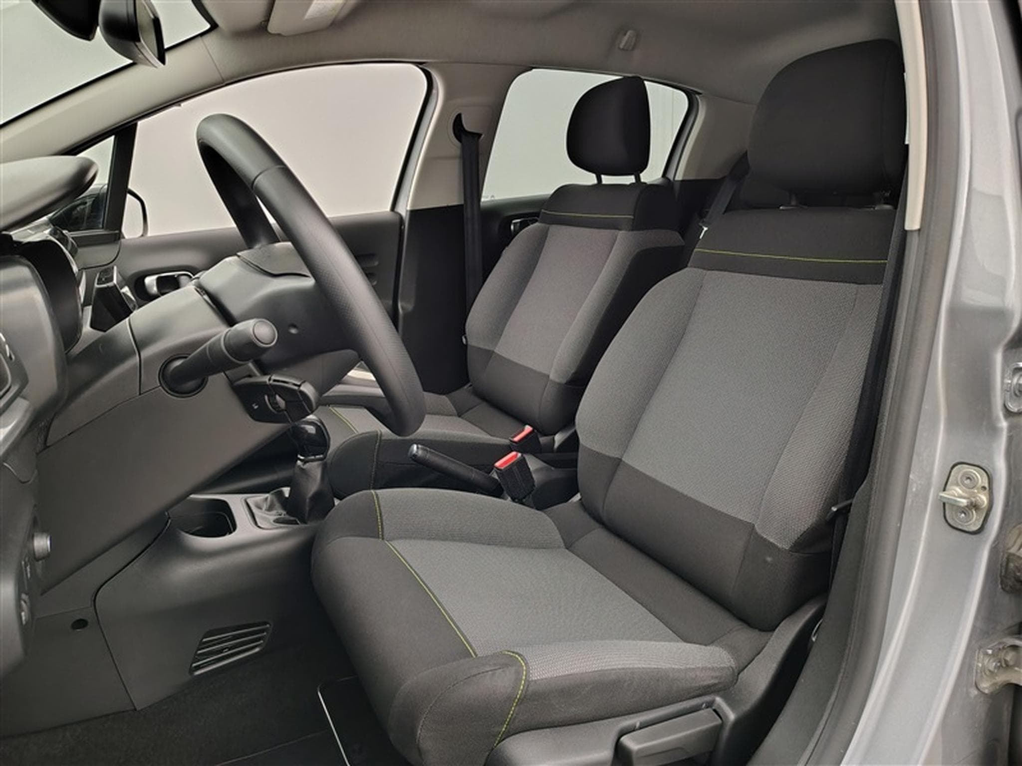 Citroen C3 1.2i PureTech Feel (2019) - Photo 7