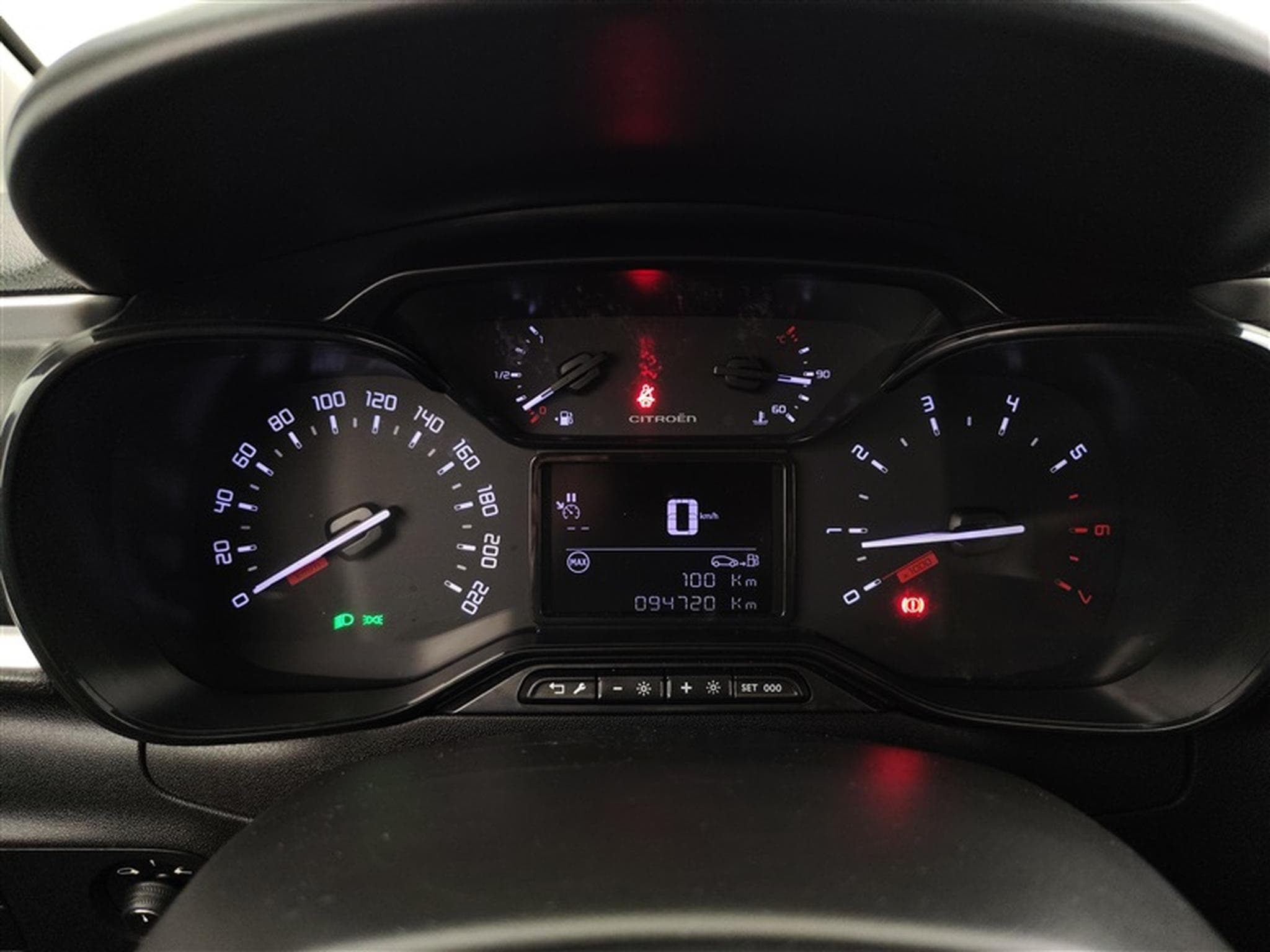 Citroen C3 1.2i PureTech Feel (2019) - Photo 10