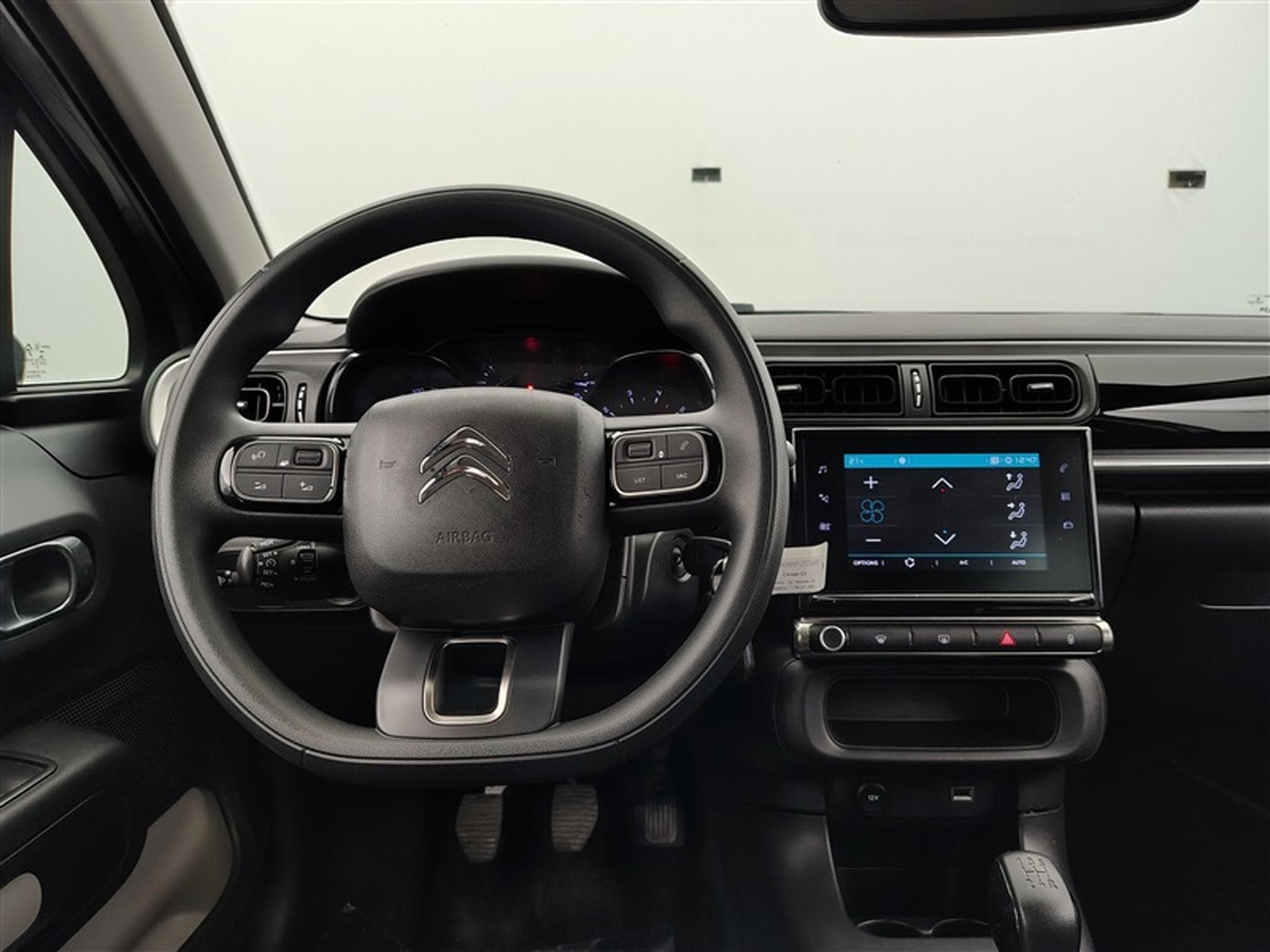 Citroen C3 1.2i PureTech Feel (2019) - Photo 9