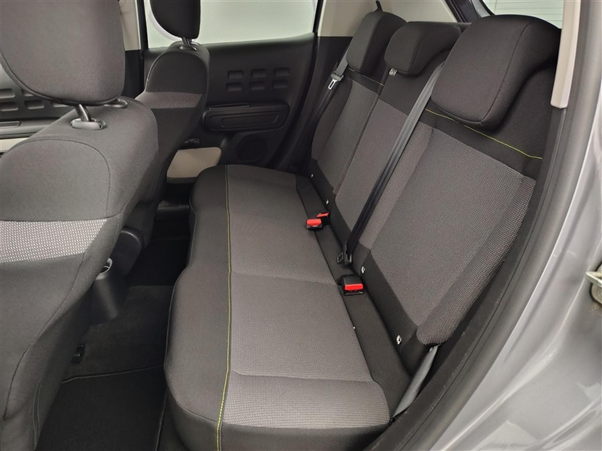 Citroen C3 1.2i PureTech Feel (2019) - Photo 13