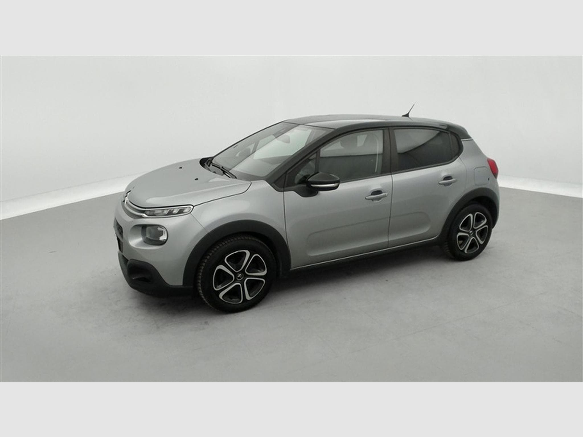 Citroen C3 1.2i PureTech Feel (2019) - Photo 21