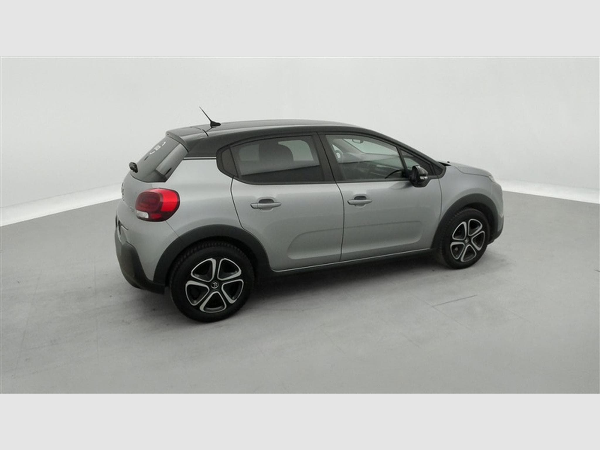 Citroen C3 1.2i PureTech Feel (2019) - Photo 25