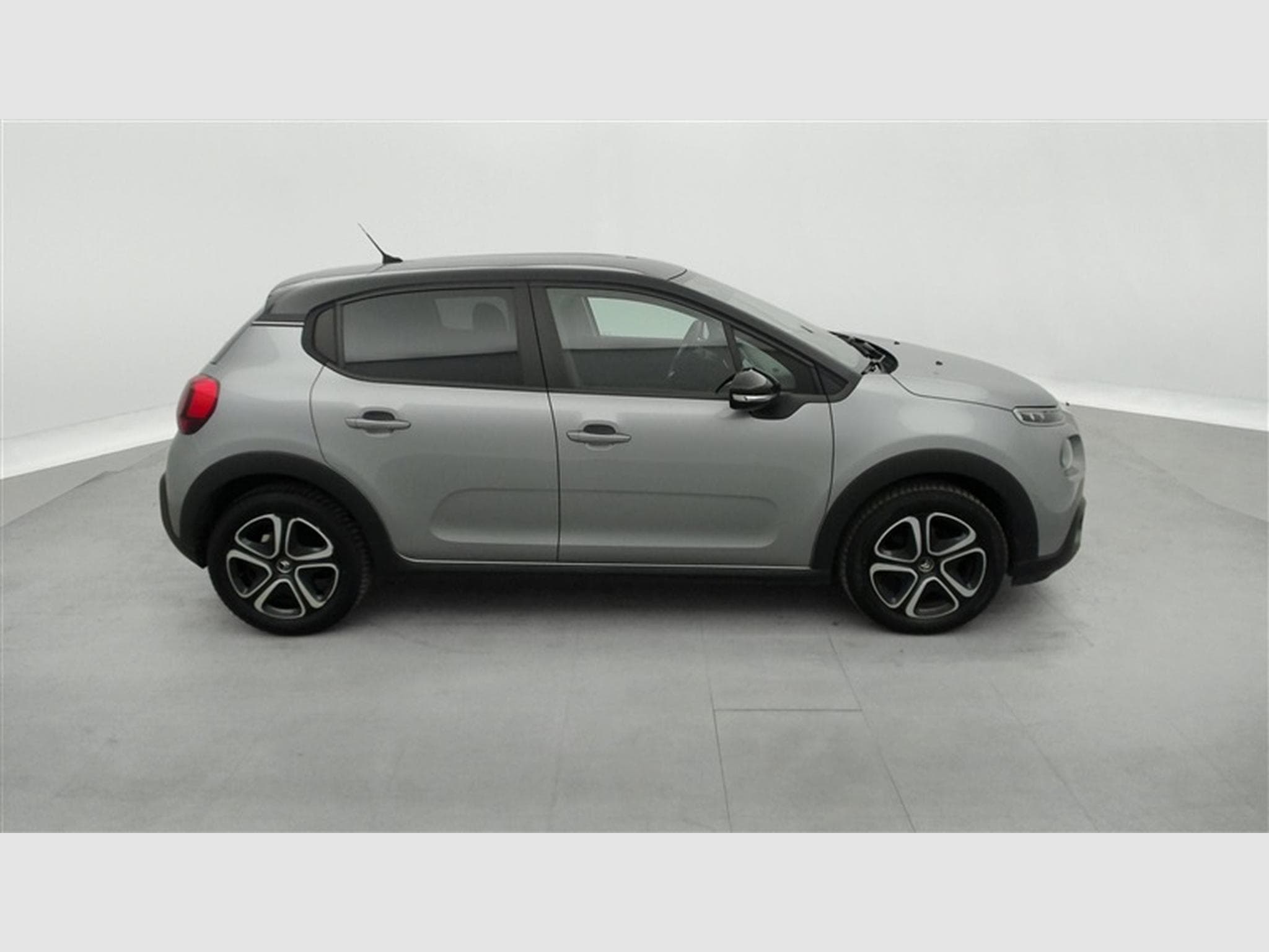 Citroen C3 1.2i PureTech Feel (2019) - Photo 24