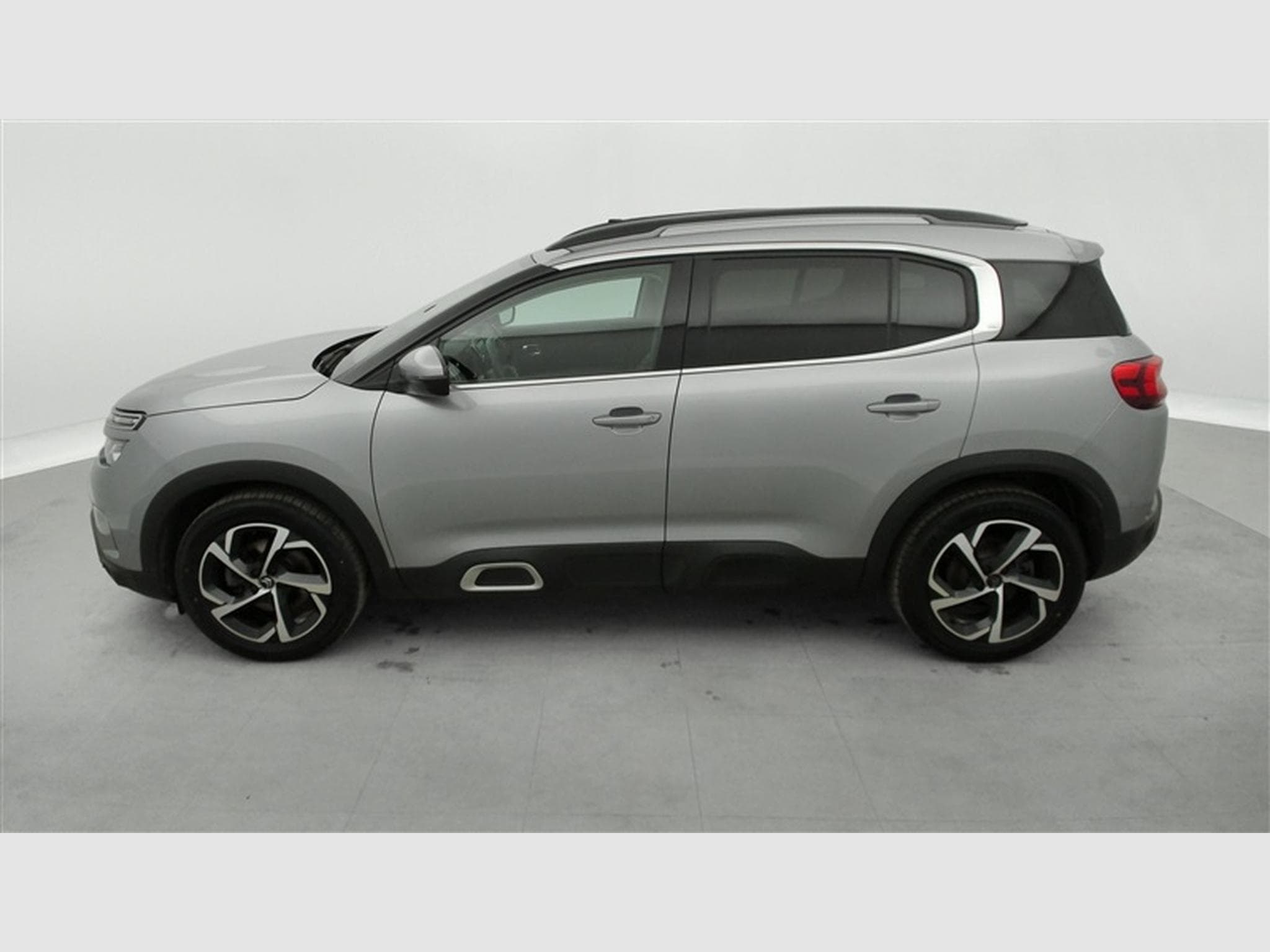 Citroen C5 Aircross 1.2 PureTech Feel CAMERA / CUIR / CARPLAY (2020) - Photo 3