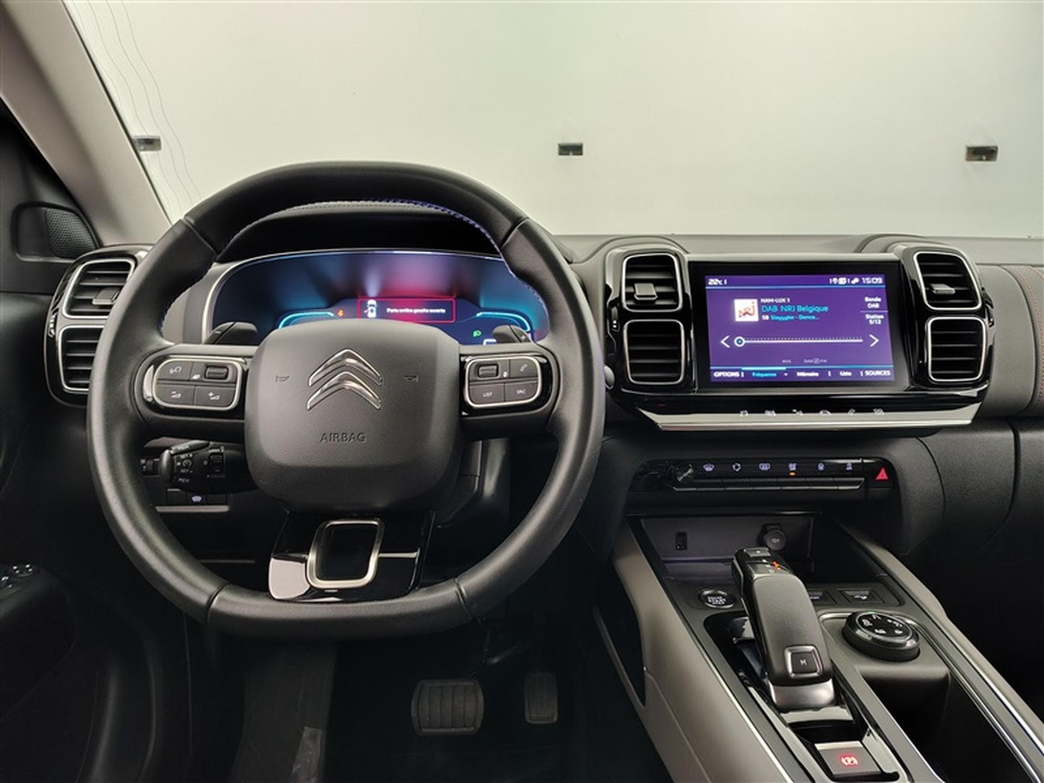 Citroen C5 Aircross 1.2 PureTech Feel CAMERA / CUIR / CARPLAY (2020) - Photo 9