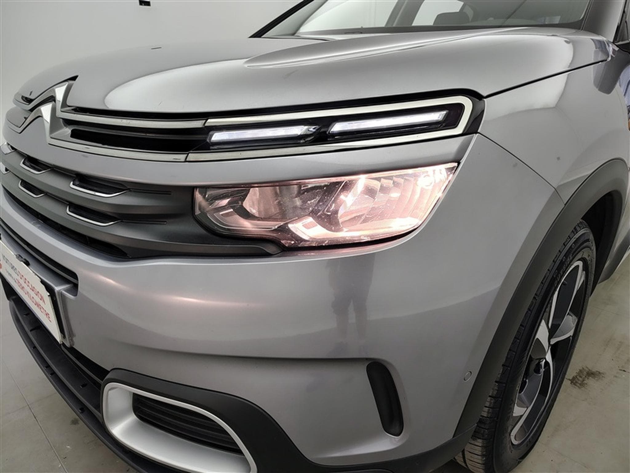 Citroen C5 Aircross 1.2 PureTech Feel CAMERA / CUIR / CARPLAY (2020) - Photo 15