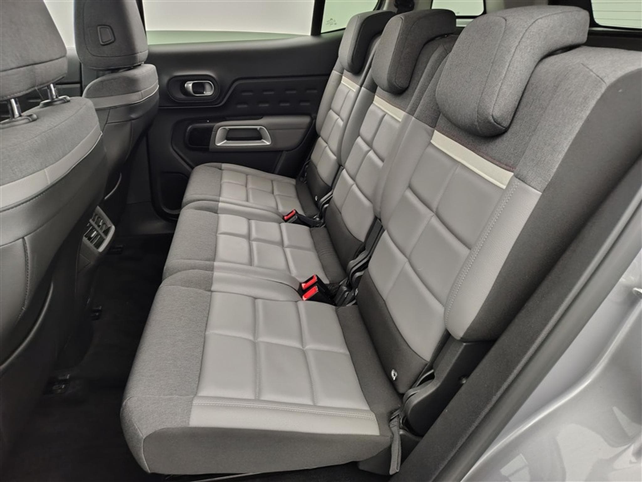 Citroen C5 Aircross 1.2 PureTech Feel CAMERA / CUIR / CARPLAY (2020) - Photo 13