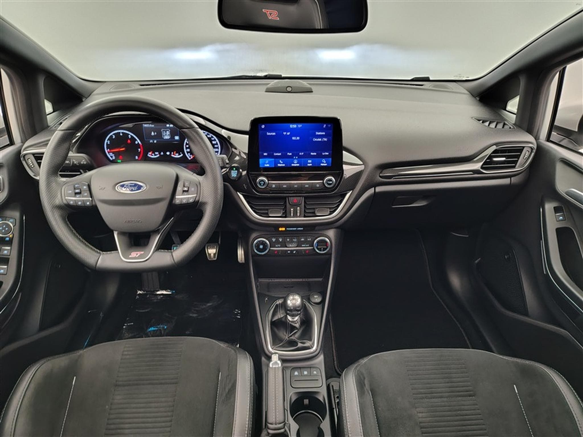 Ford Fiesta ST 1.5 EcoBoost Ultimate (2020) - Photo 8