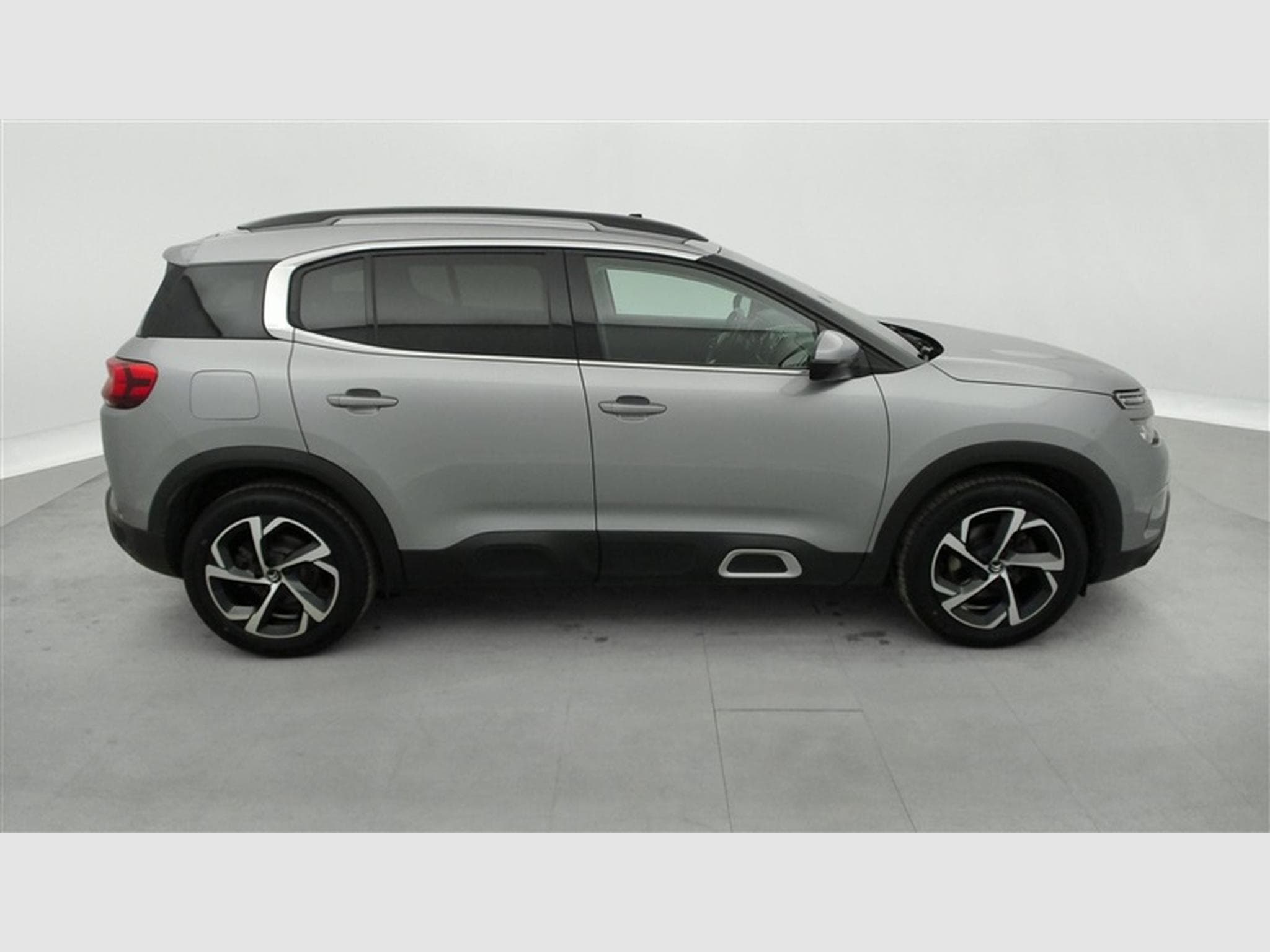 Citroen C5 Aircross 1.2 PureTech Feel CAMERA / CUIR / CARPLAY (2020) - Photo 24