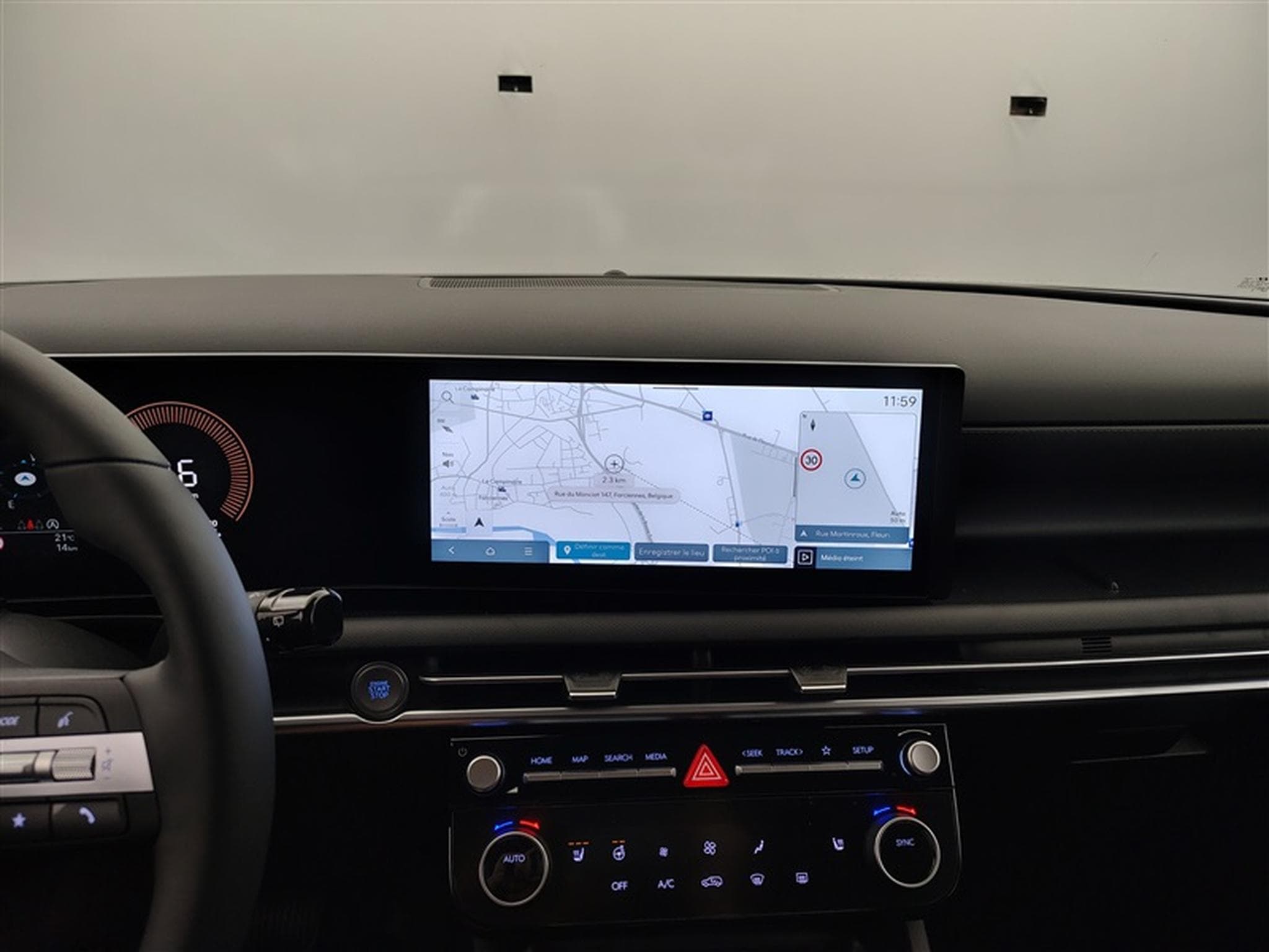 Hyundai Tucson 1.6 T-GDi 150cv DCT Feel CARPLAY / FULL LED / CAMERA (2026) - Photo 11