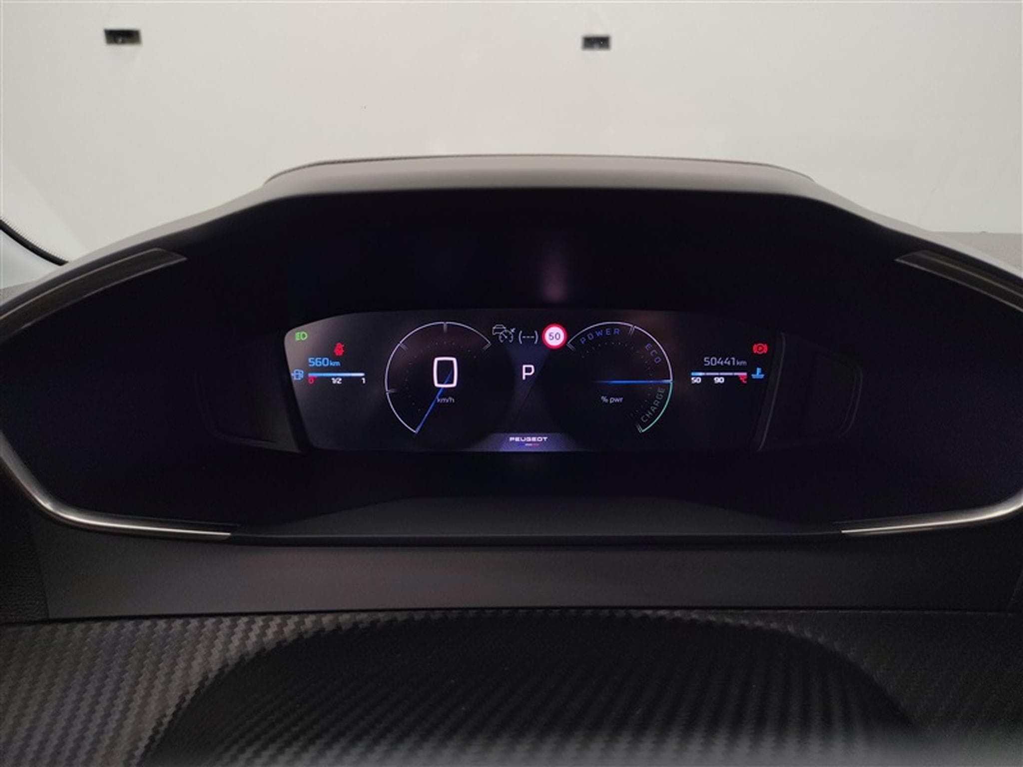 Peugeot 208 1.2 Hybrid 100cv e-DSC6 Allure CARPLAY / FULL LED / S-CUIR (2025) - Photo 10