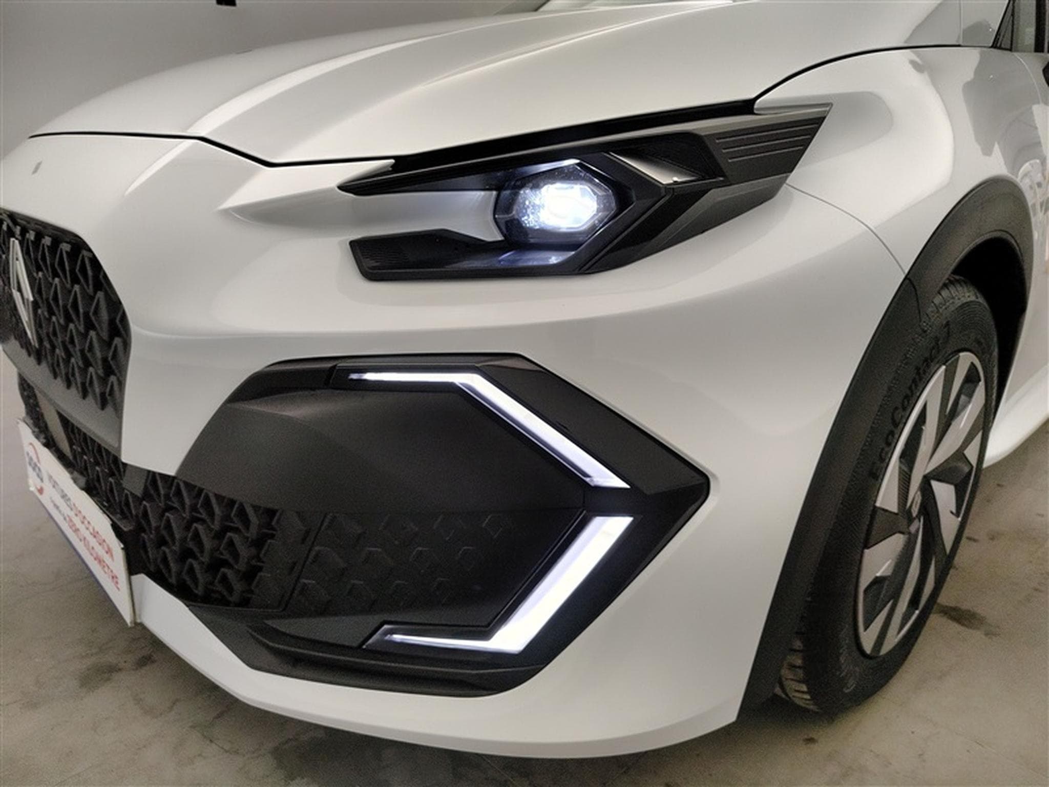 Renault Clio 1.2 TCe 115cv Evolution CARPLAY / FULL LED / CAMERA (2026) - Photo 15