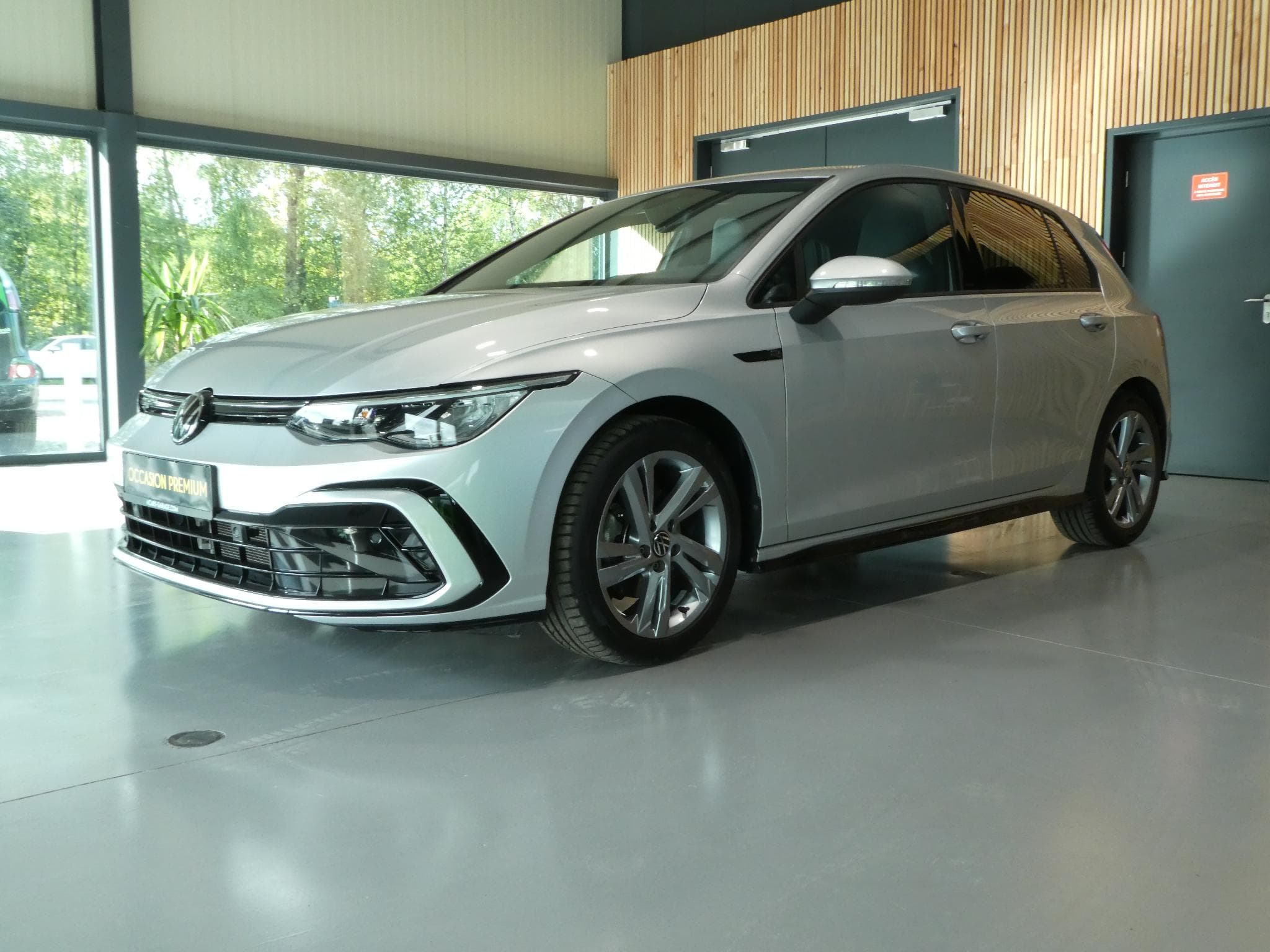 VW Golf VIII 1.5 tsi r-line (2024) - Photo 1
