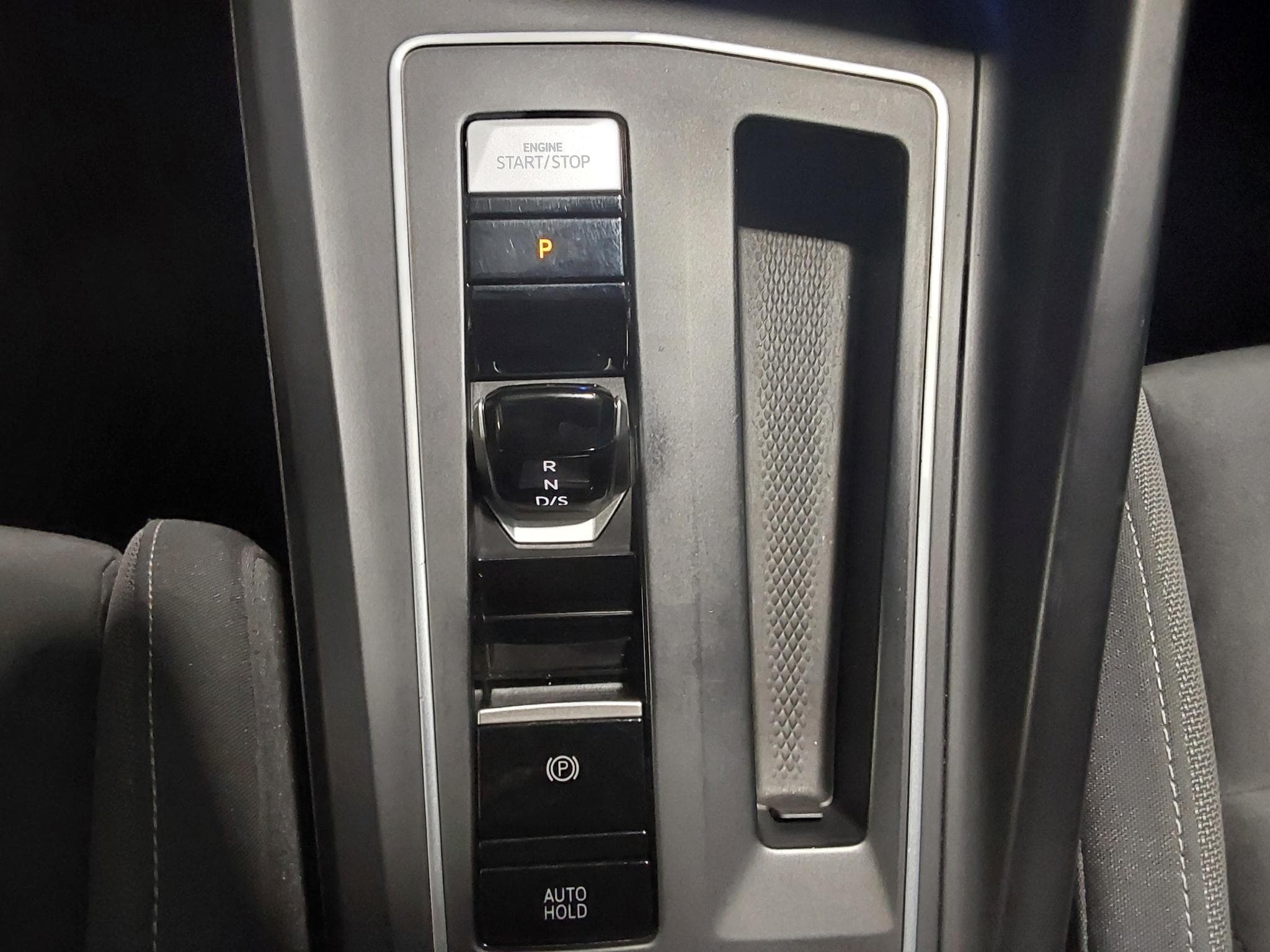 VW Golf 1.4 HYBRID ESSENCE (2021) - Photo 10