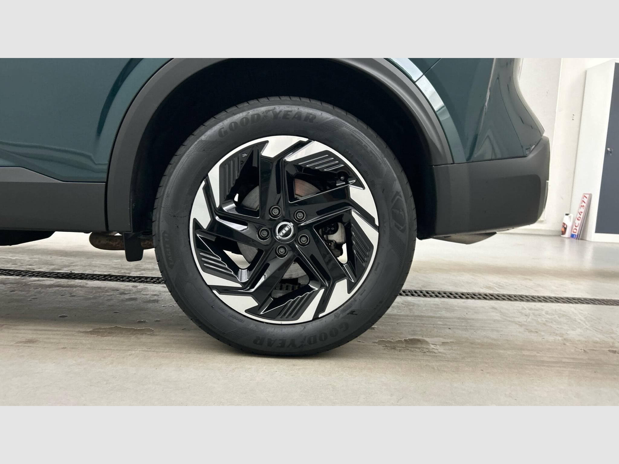Nissan Qashqai 1.3 DIG-T  XTRONIC / MHEV / N-Connecta 158CV (2025) - Foto 12