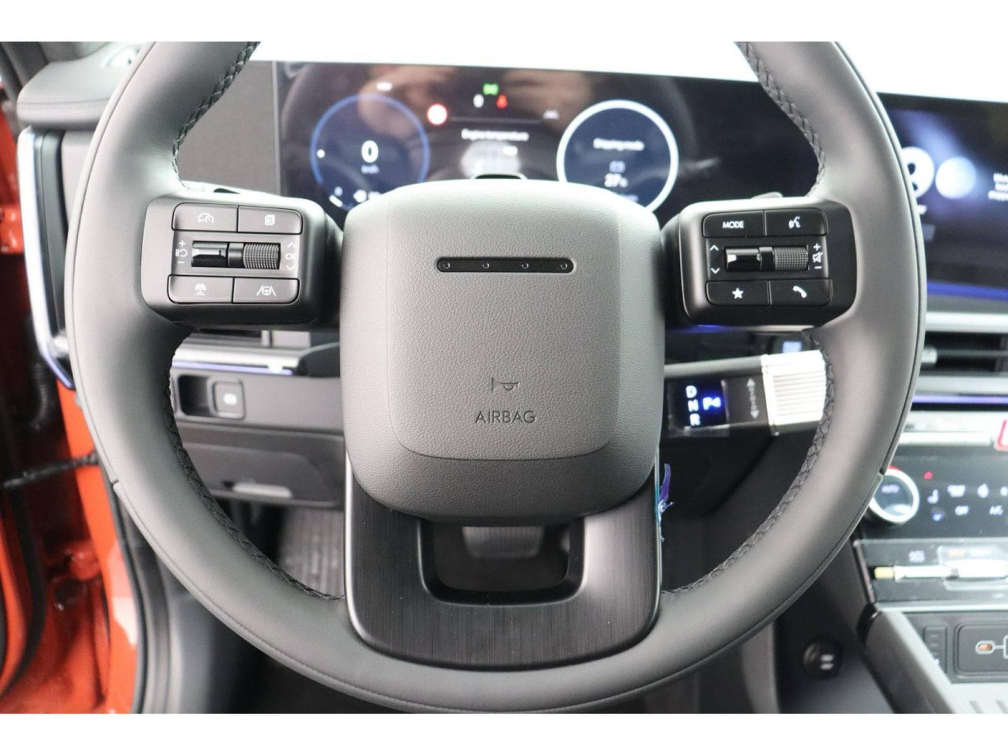 Hyundai Santa Fe 1.6 T-GDI PLUG-IN 253 HTRAC BVA6 (2025) - Photo 8