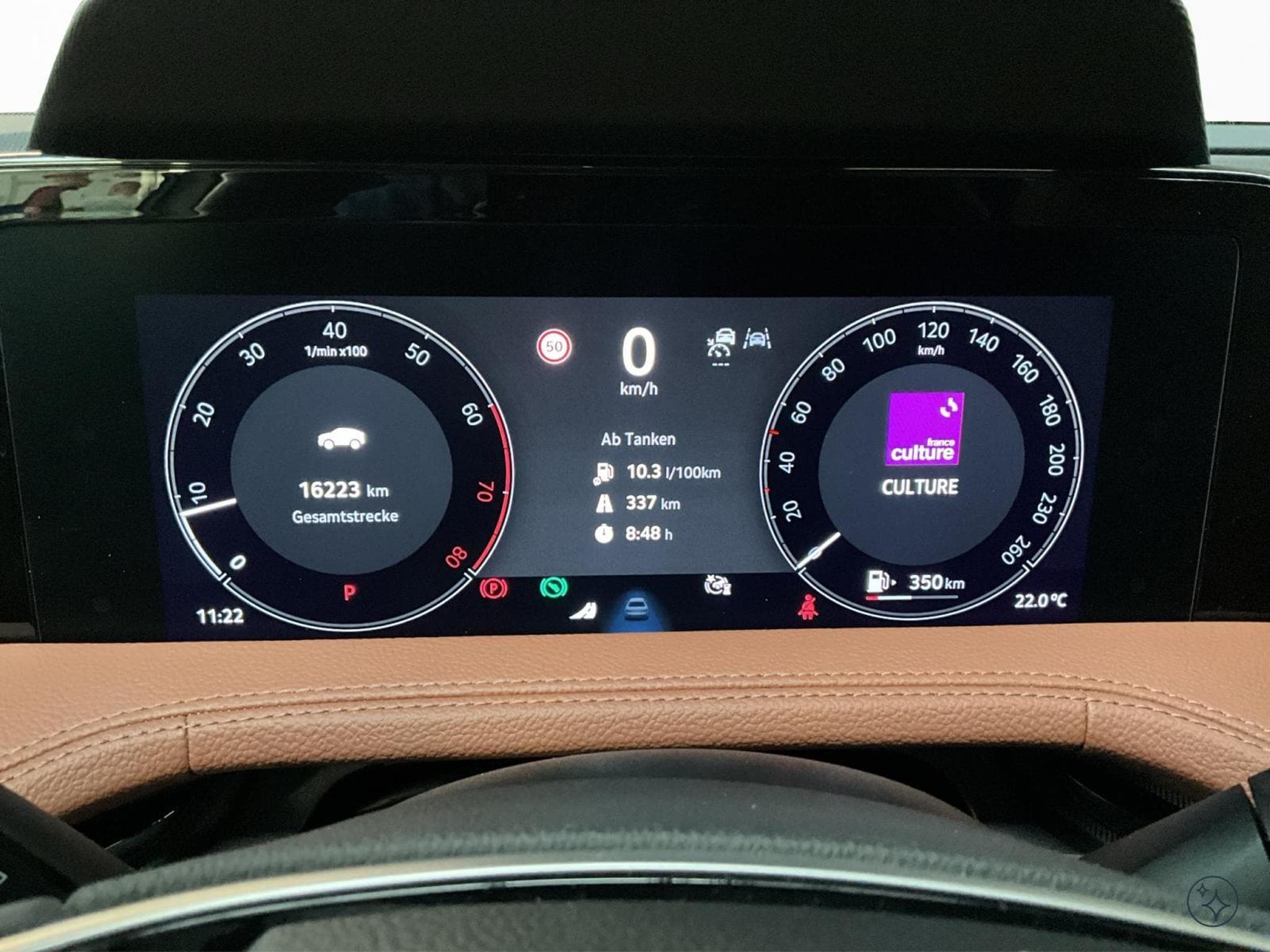 Skoda Superb L&K+DSG+4x4+AHK+LM19+Head-up+Pano+Led+Navi+DAB (2024) - Photo 11
