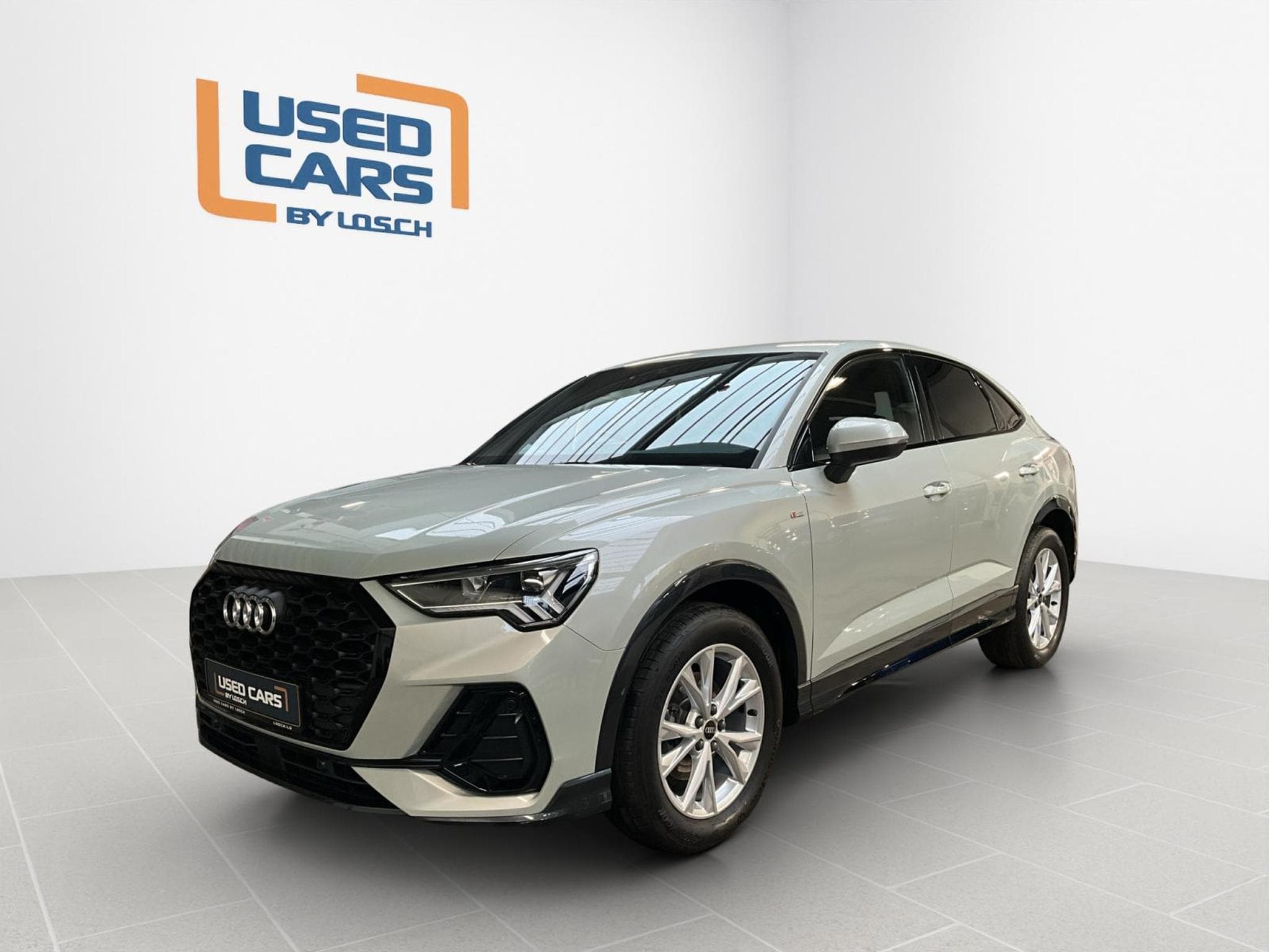 Audi Q3 SB+s-line+S-Tronic+35TFSI+P.Premium+ (2025) - Photo 1