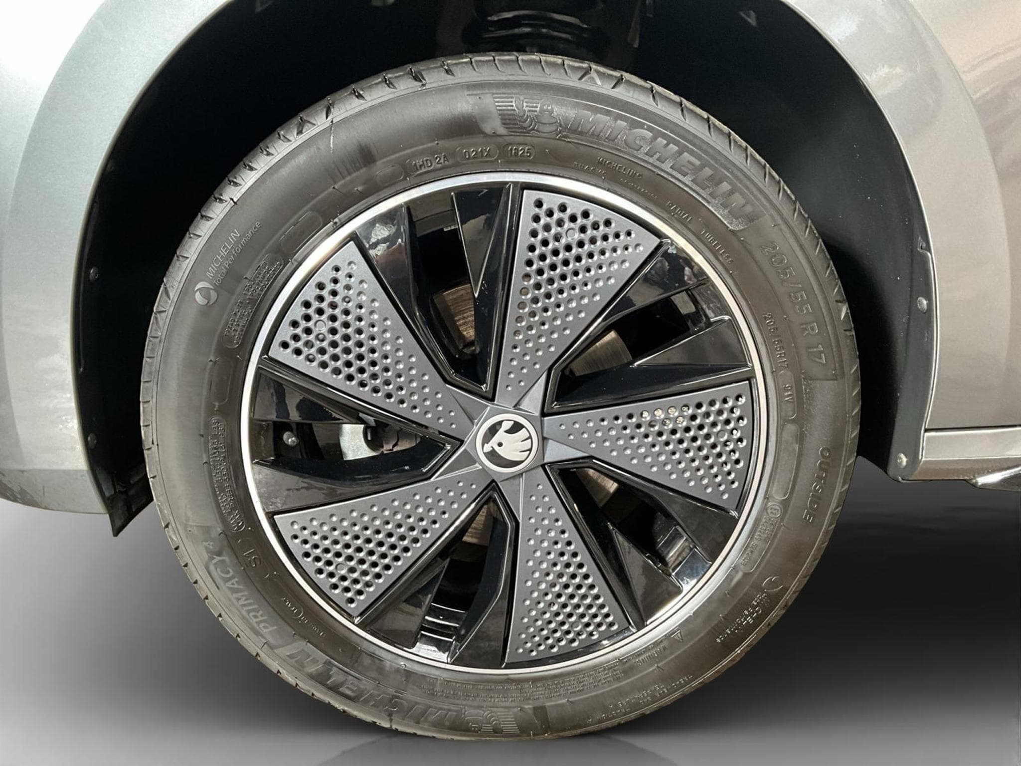 Skoda Kamiq Monte-Carlo+Navi+Led+DAB+Pano+Keyless (2025) - Photo 8