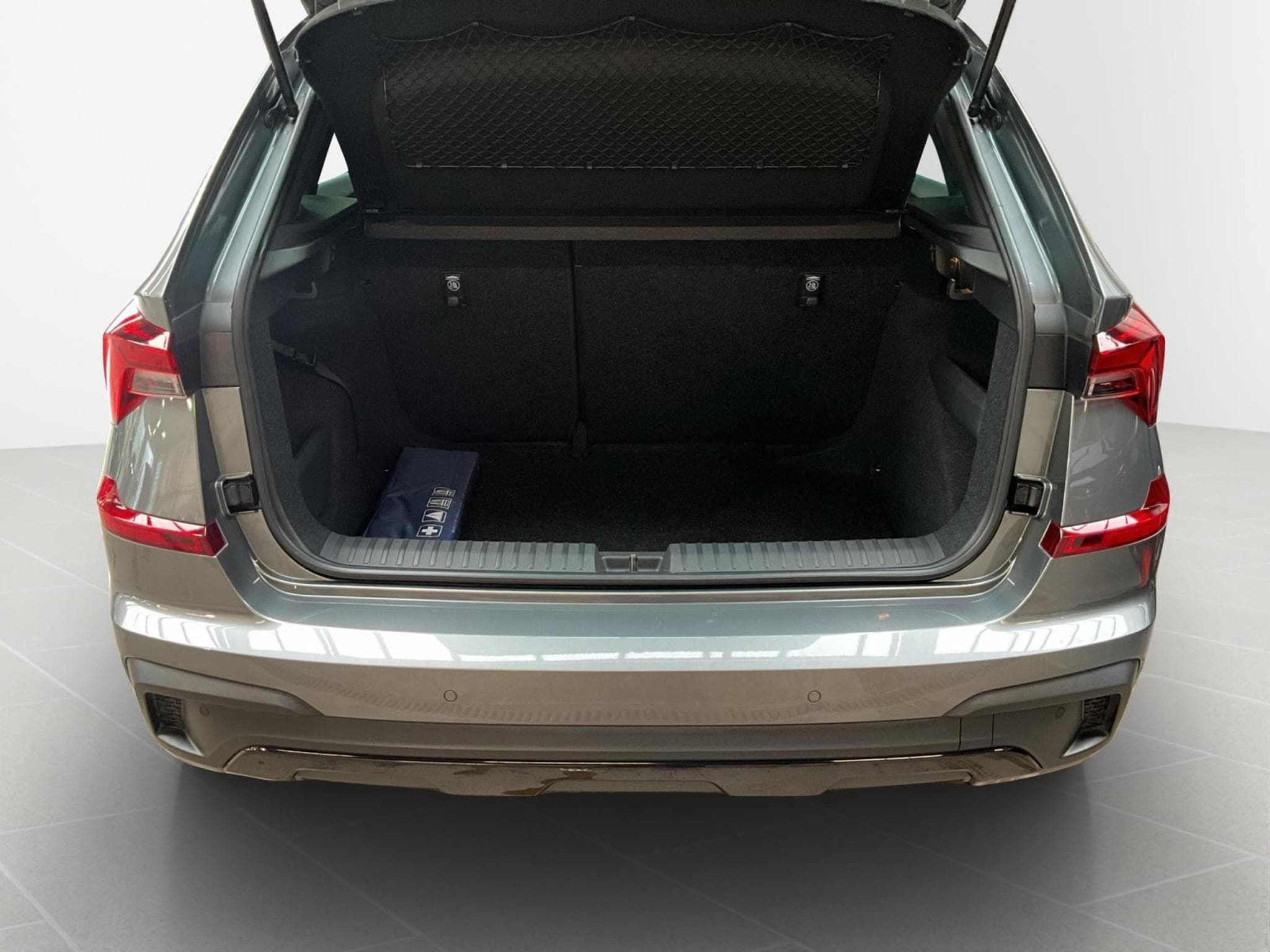 Skoda Kamiq Monte-Carlo+Navi+Led+DAB+Pano+Keyless (2025) - Photo 17