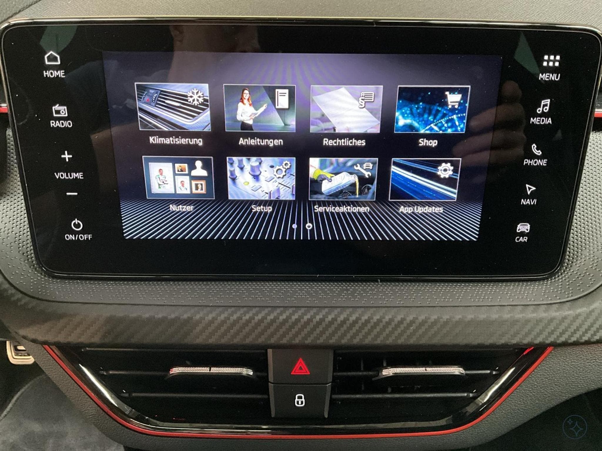 Skoda Kamiq Monte-Carlo+Navi+Led+DAB+Pano+Keyless (2025) - Photo 19