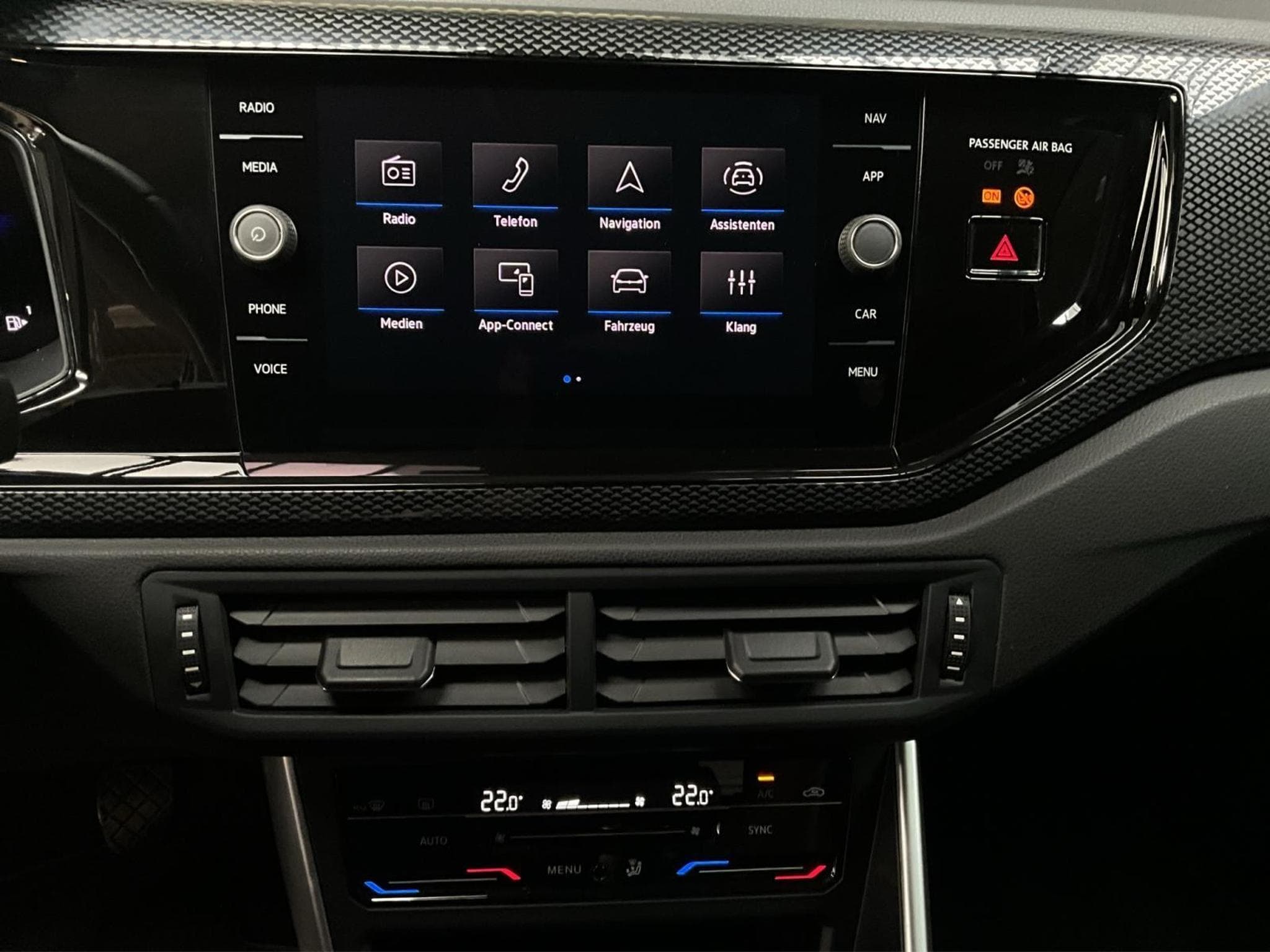 VW Polo Life+BVM+P.Assistance+P.Lumiere+Air Care Climatronic (2025) - Photo 13