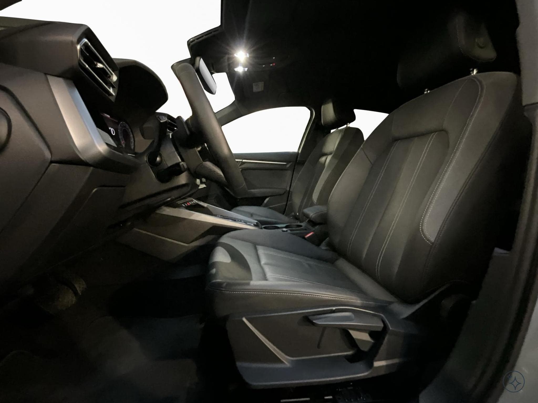 Audi A3 Advanced+DSG+S-Tronic+P.Business+Led+Navi+DAB (2025) - Photo 9