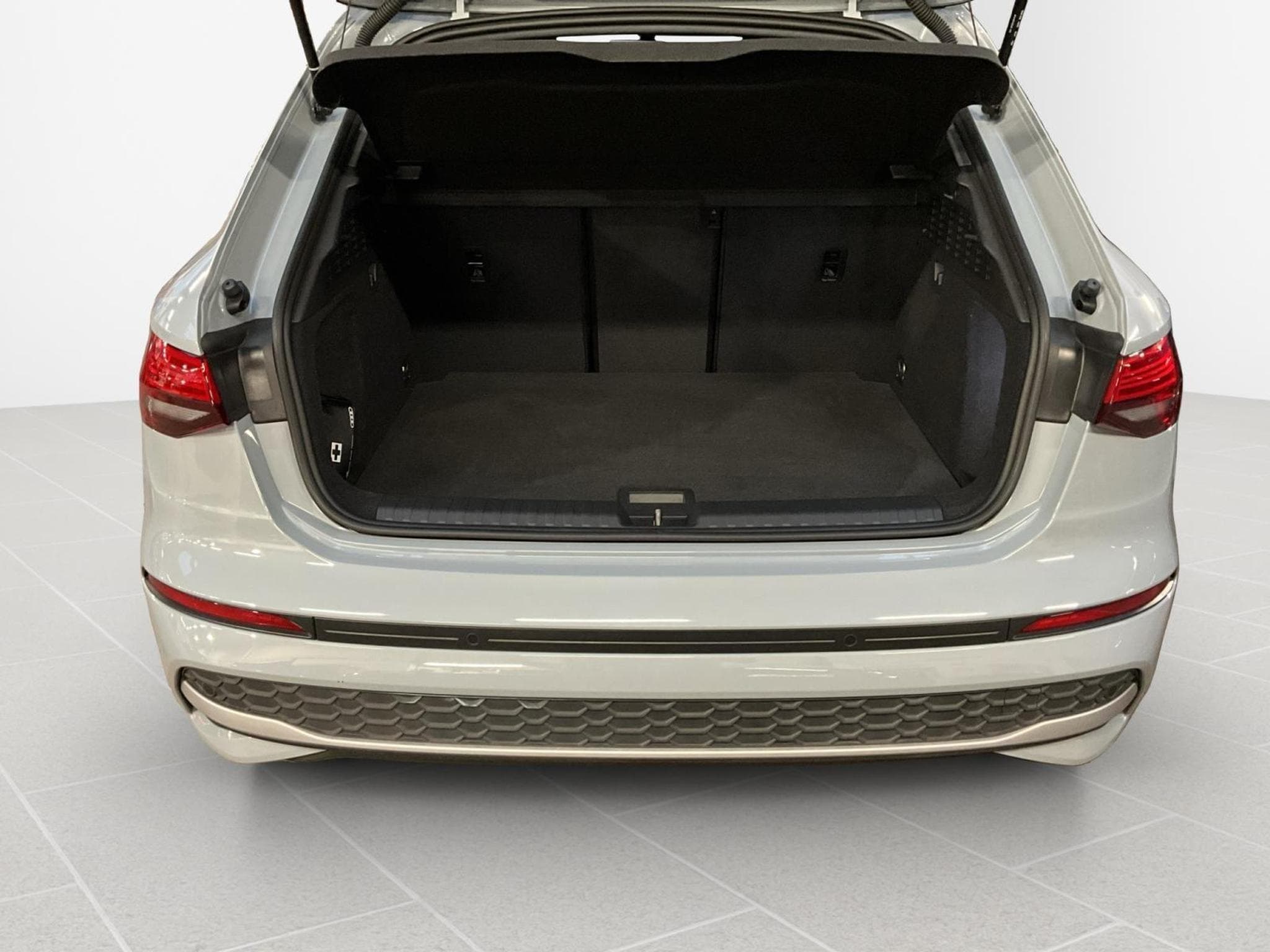 Audi A3 Advanced+DSG+S-Tronic+P.Business+Led+Navi+DAB (2025) - Photo 16