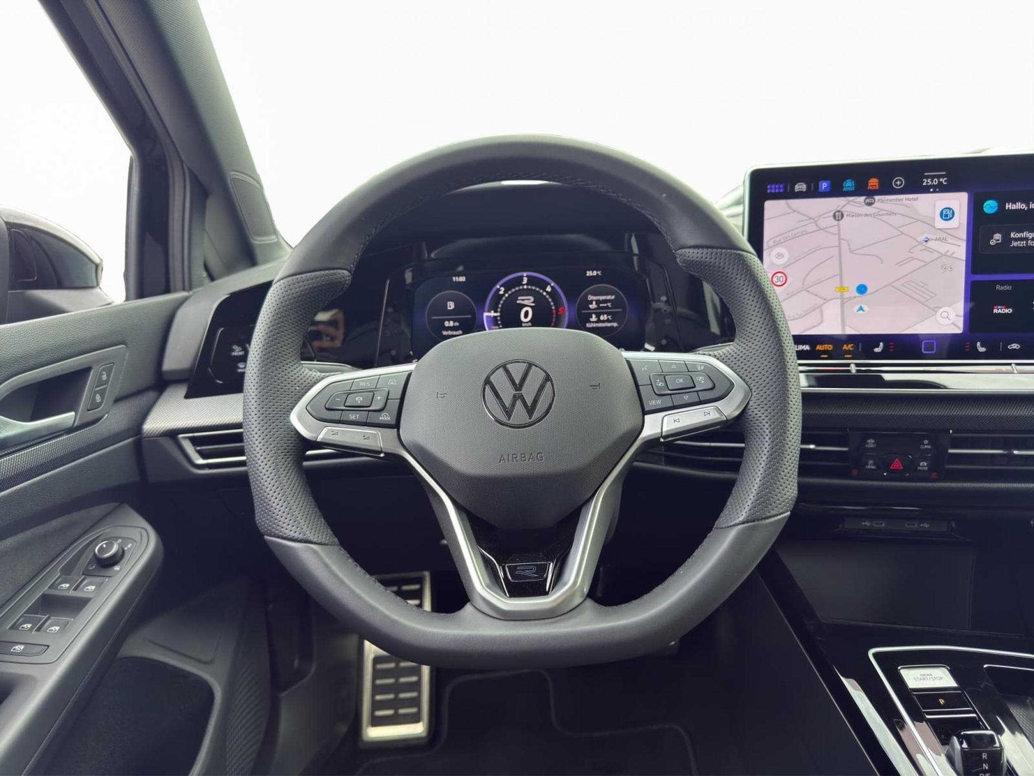VW Golf R-Line (2026) - Foto 9