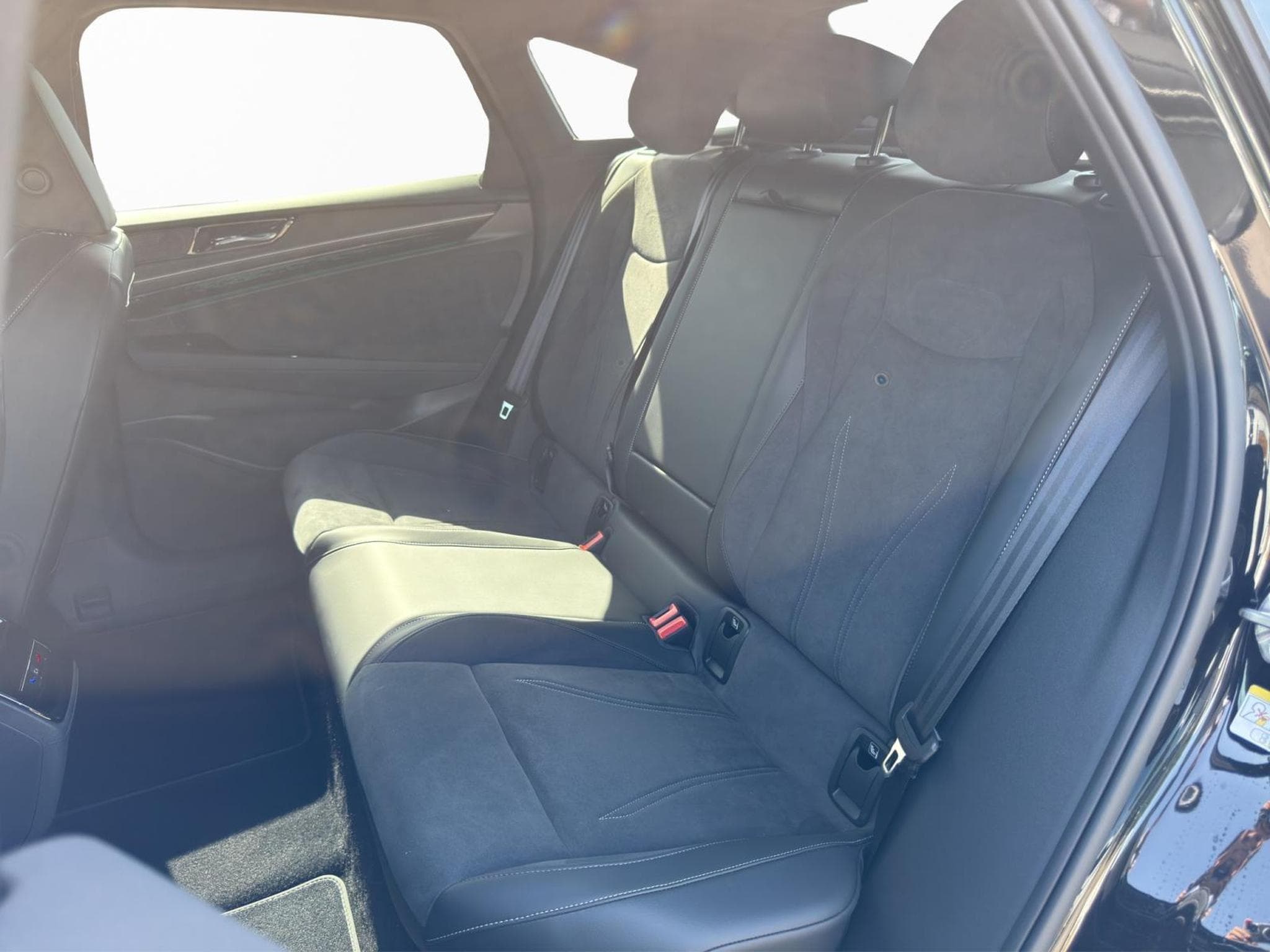 VW ID.7 Pro 210 kW / 77 kWh (2026) - Foto 13