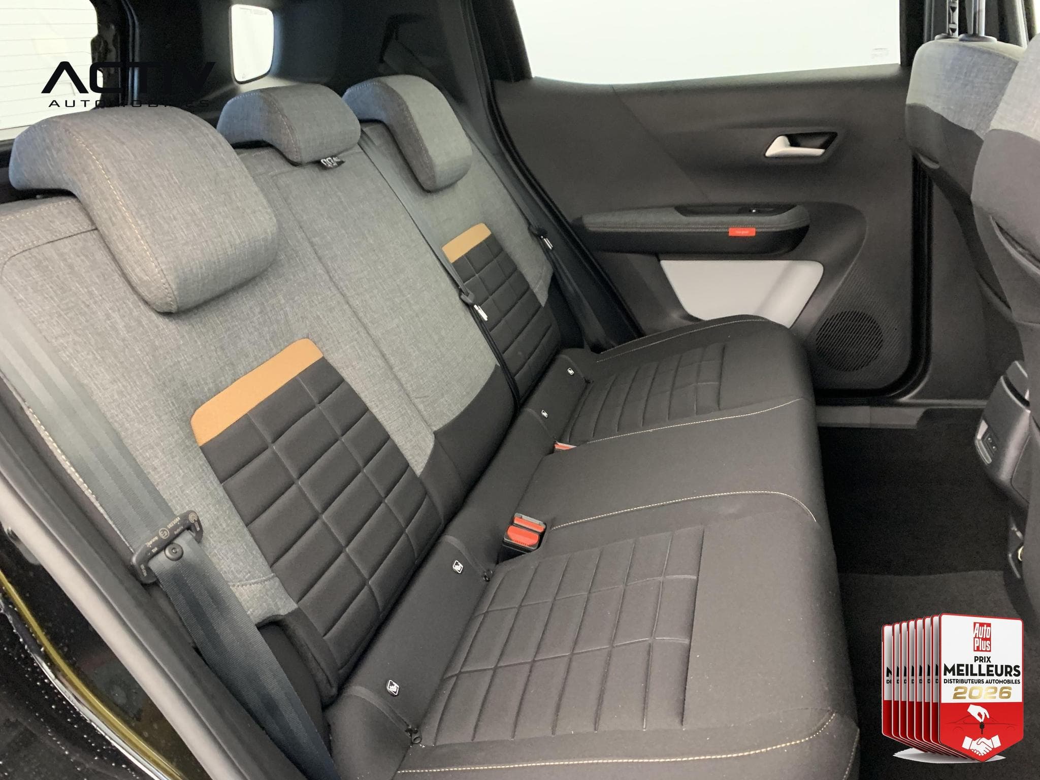Citroën C3 Aircross Hybride 145 ch Aut Plus (2026) - Photo 10
