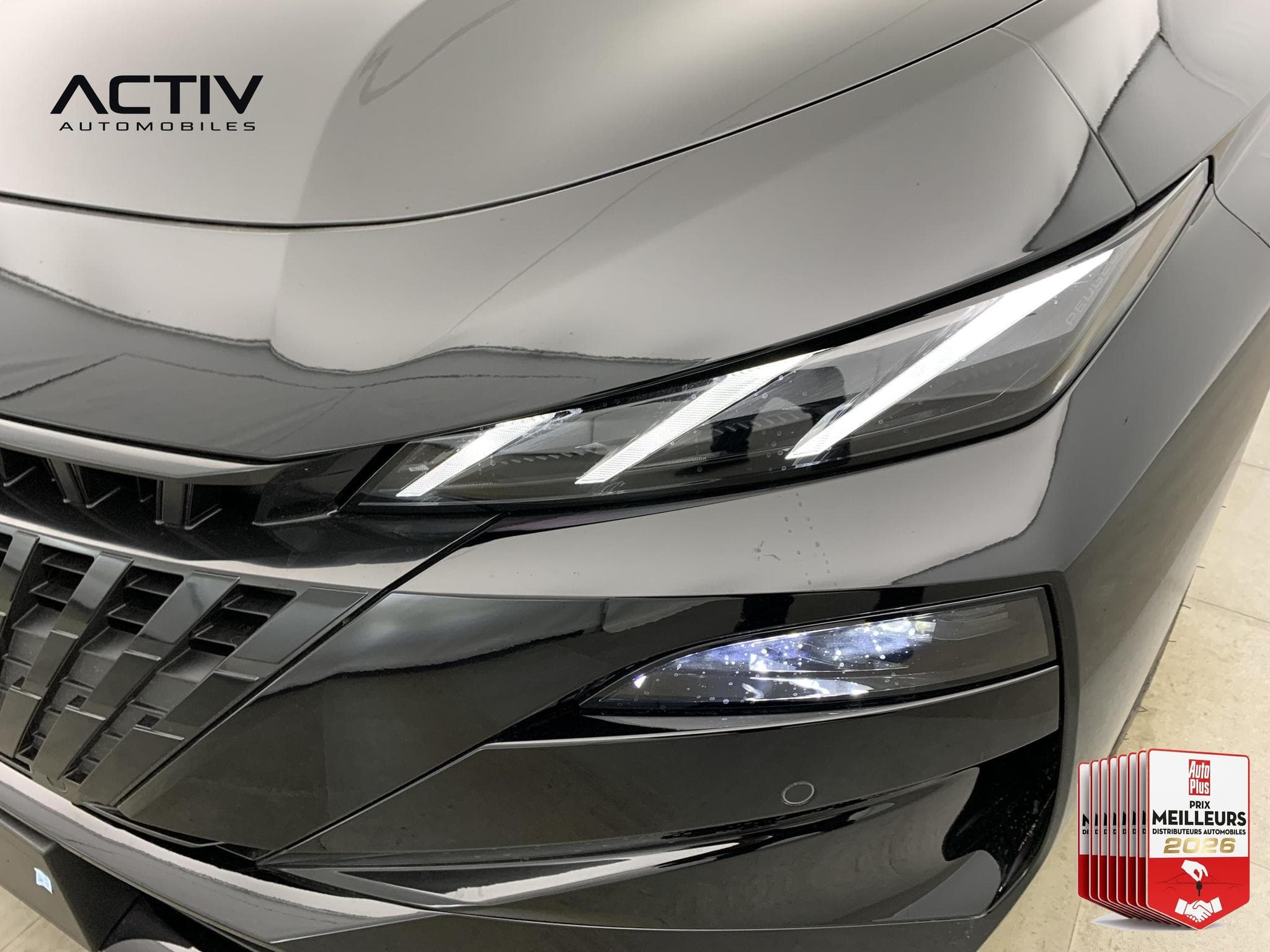 Peugeot 308 Hybrid 145 e-DCS6 Allure (2026) - Photo 22