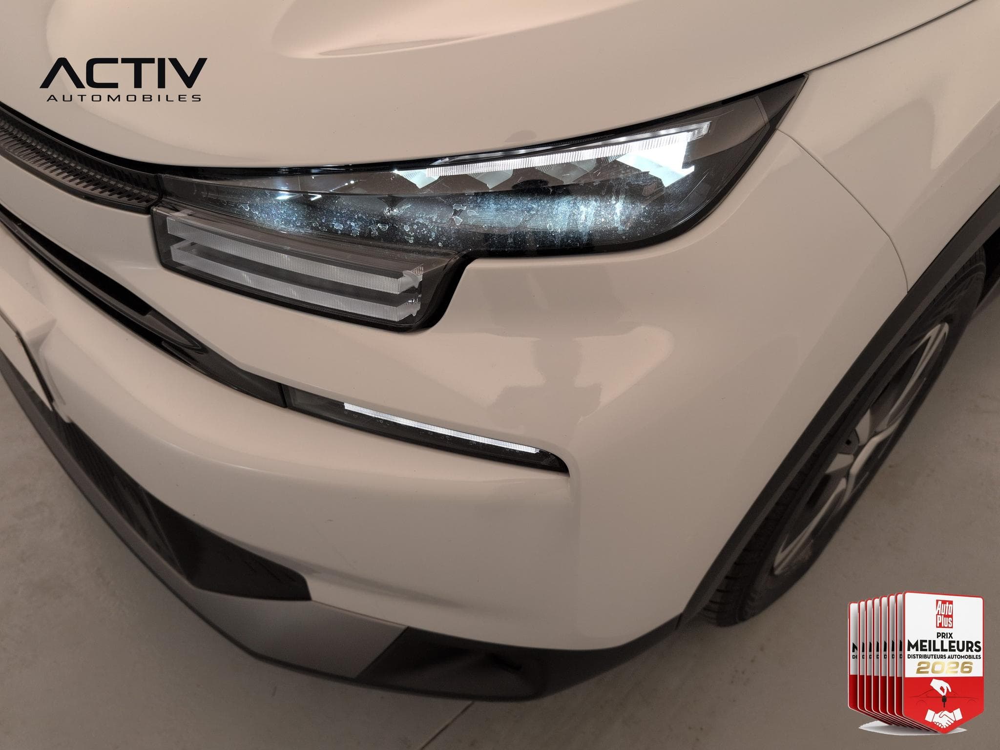 Citroën C4 Hybride 110 ch e-DCS6 You (2025) - Photo 20