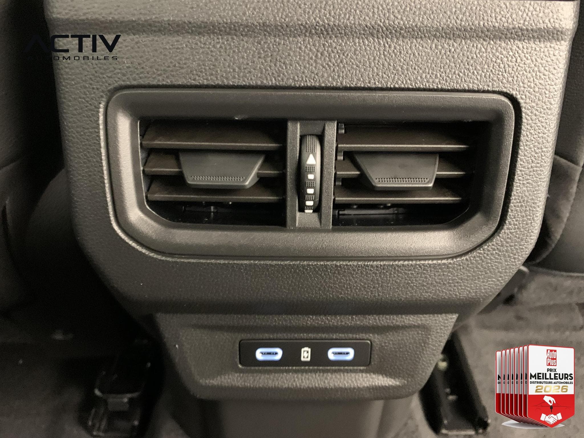 Renault Rafale E-Tech full hybrid 200ch Techno (2026) - Photo 18