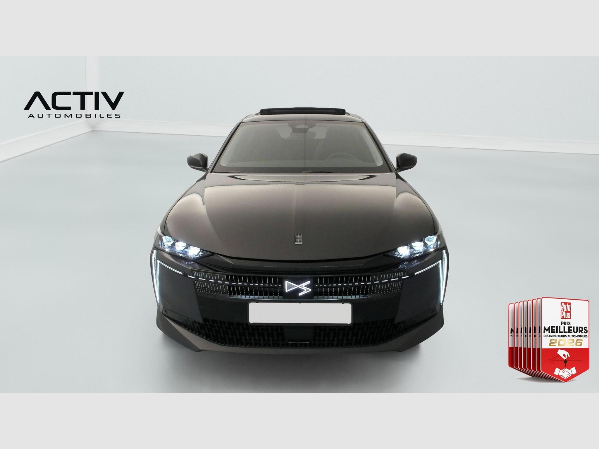 DS Automobiles DS4 Hybride 145 e-DCT6 Etoile - Alcantara (2026) - Photo 2