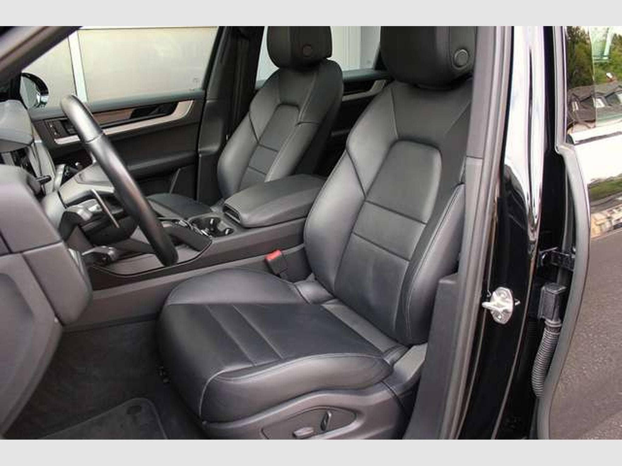 Porsche Cayenne Cayenne*ACC,Luft,Pano,360°,1.Hand,Dt.FZG,U-Frei* (2024) - Foto 6