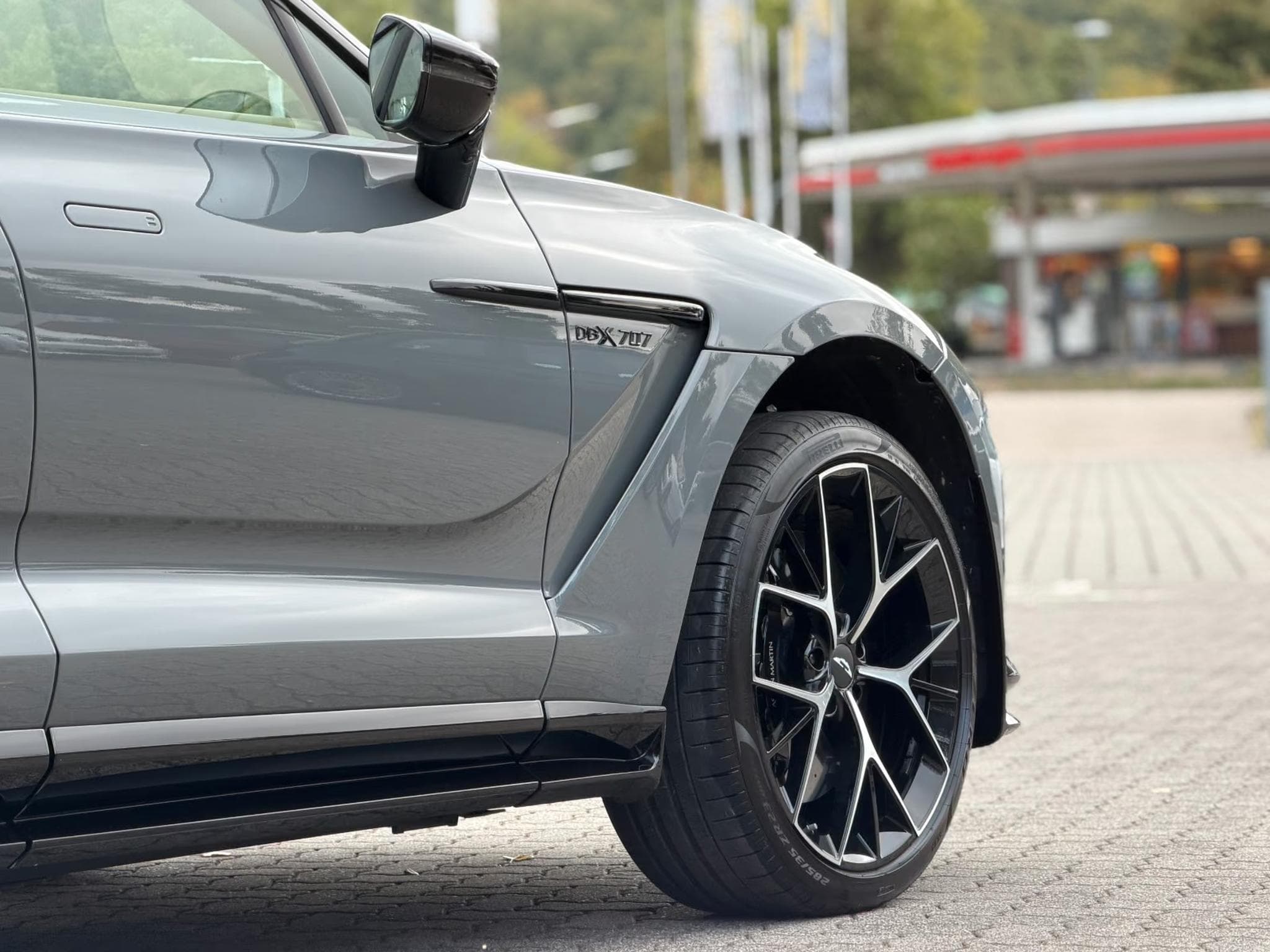 Aston-Martin DBX 707 (2026) - Photo 6