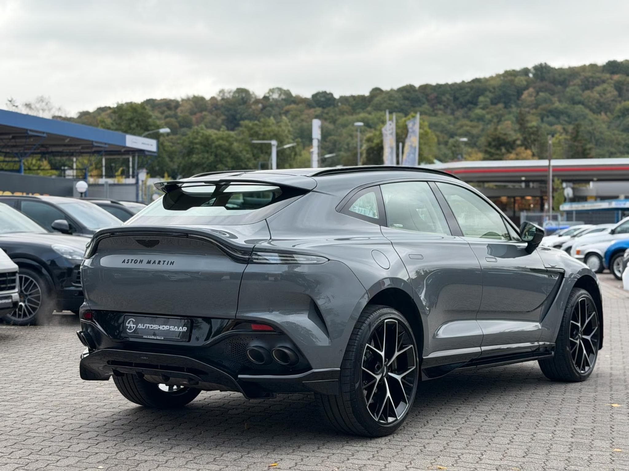 Aston-Martin DBX 707 (2026) - Photo 3