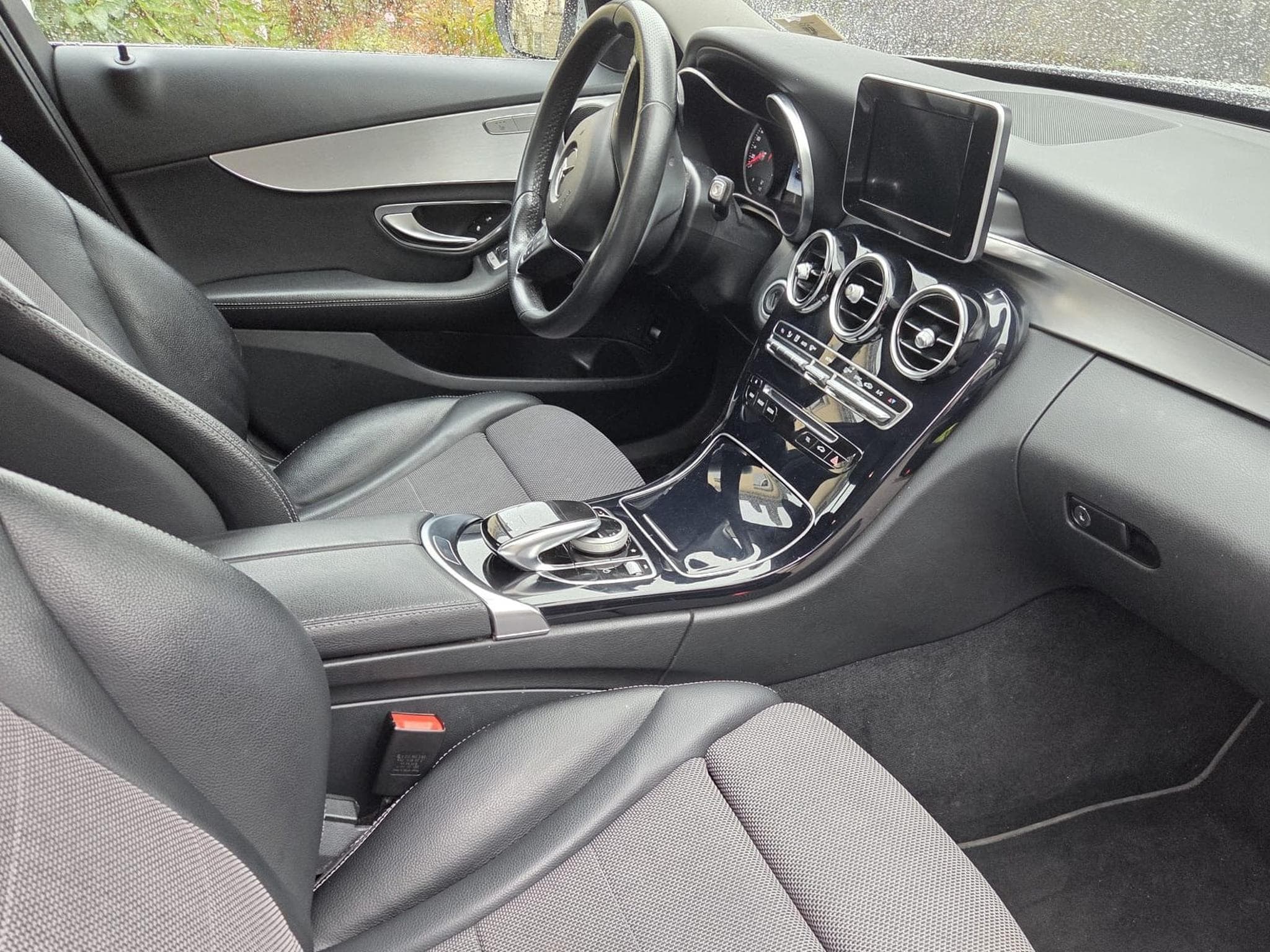 Mercedes C 220 C220D (2016) - Foto 9