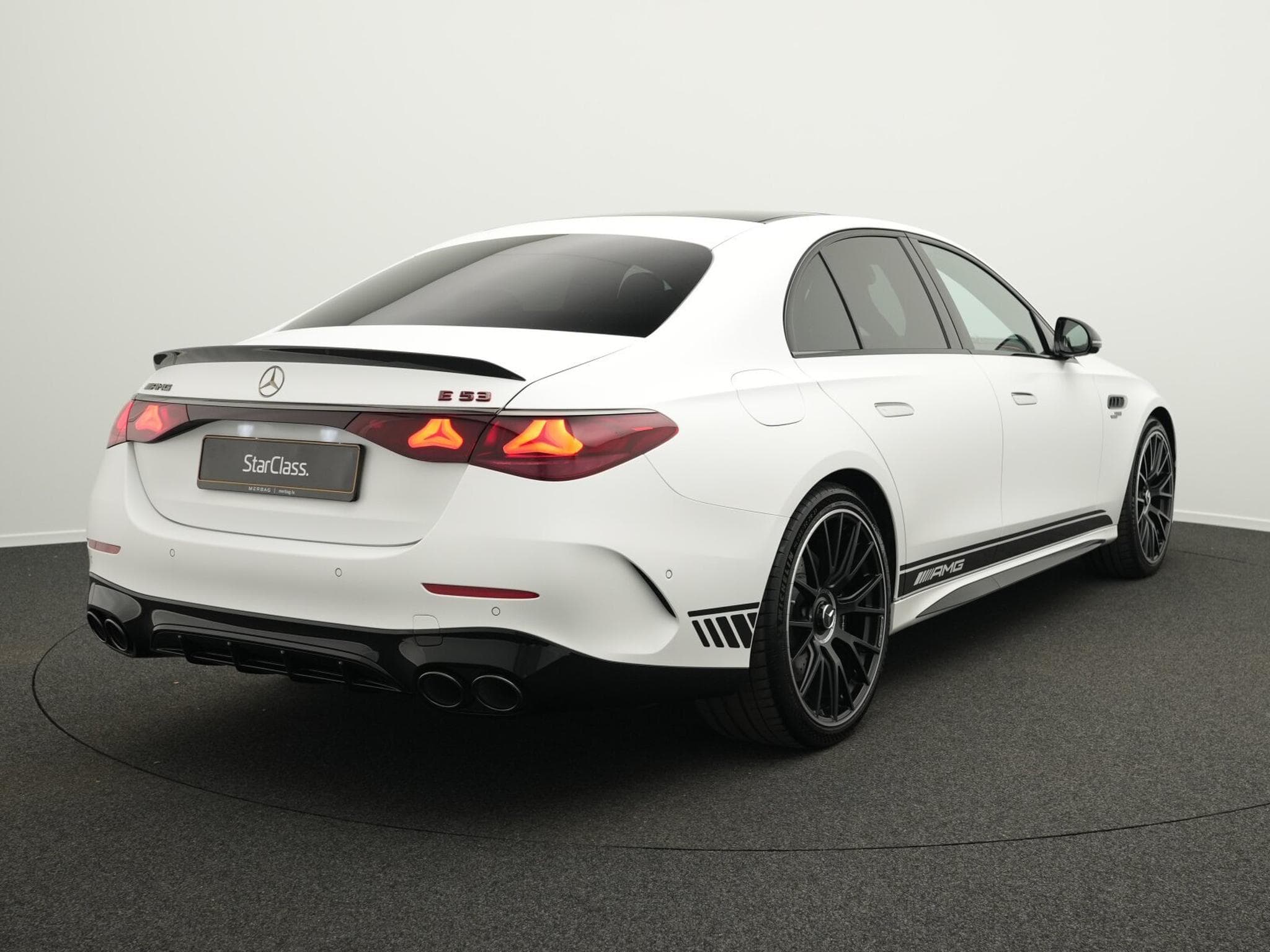 Mercedes E 53 AMG 4MATIC Edition1 Carbon+Night+Burm (2025) - Foto 3