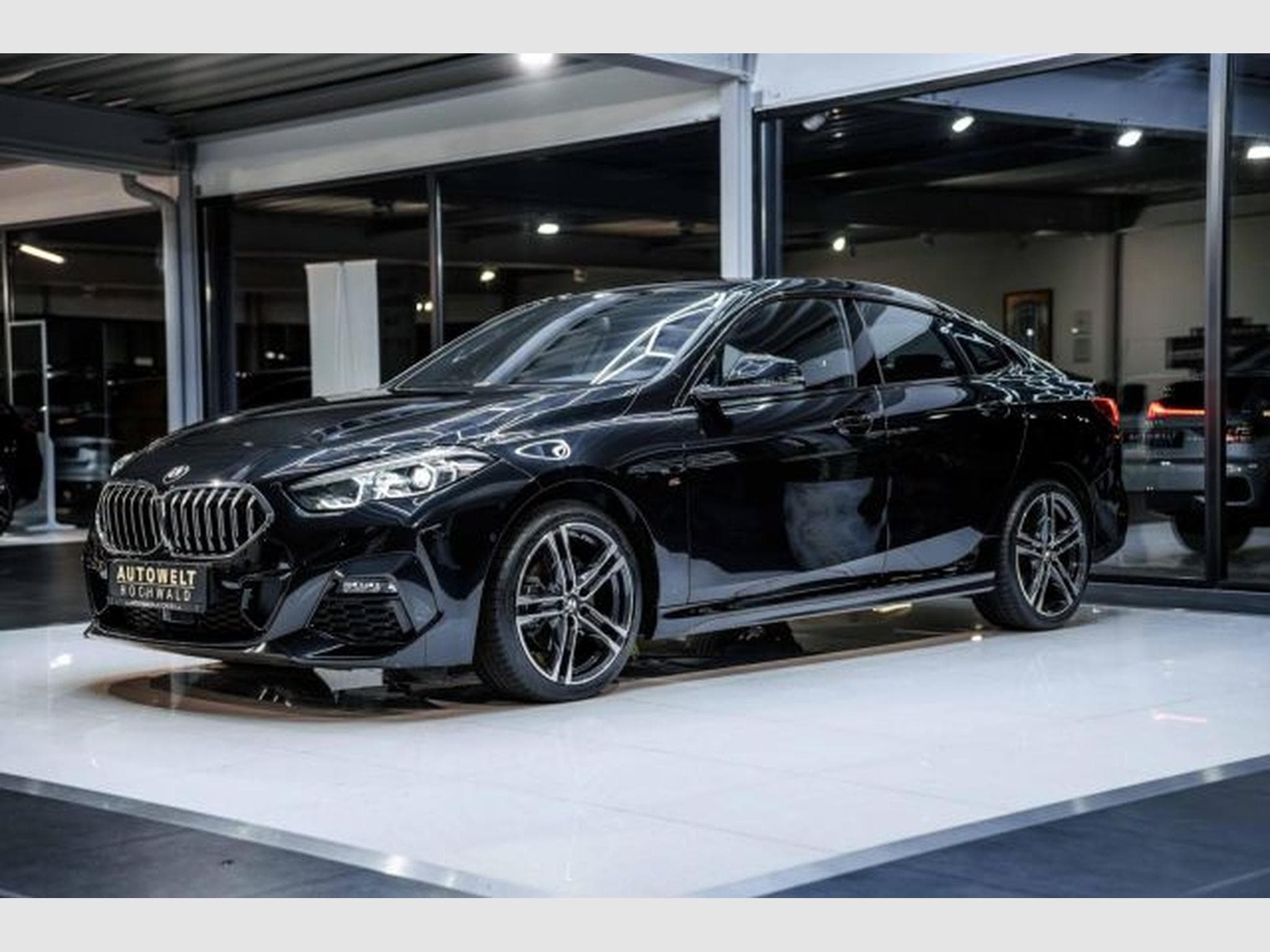 BMW 218 218i Gran Coupe M-Sport NAVI LED RFK Ambiente (2024) - Foto 4